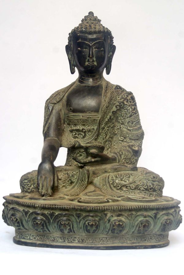 Shakyamuni Buddha Antique Finishing