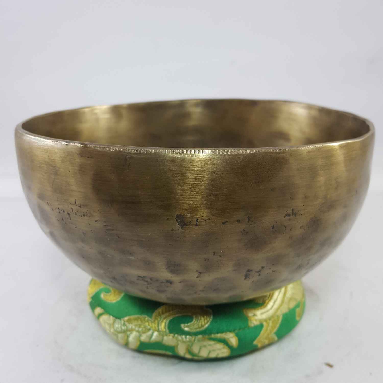 Hand Beaten Bronze Singing Bowl Antique Finishing