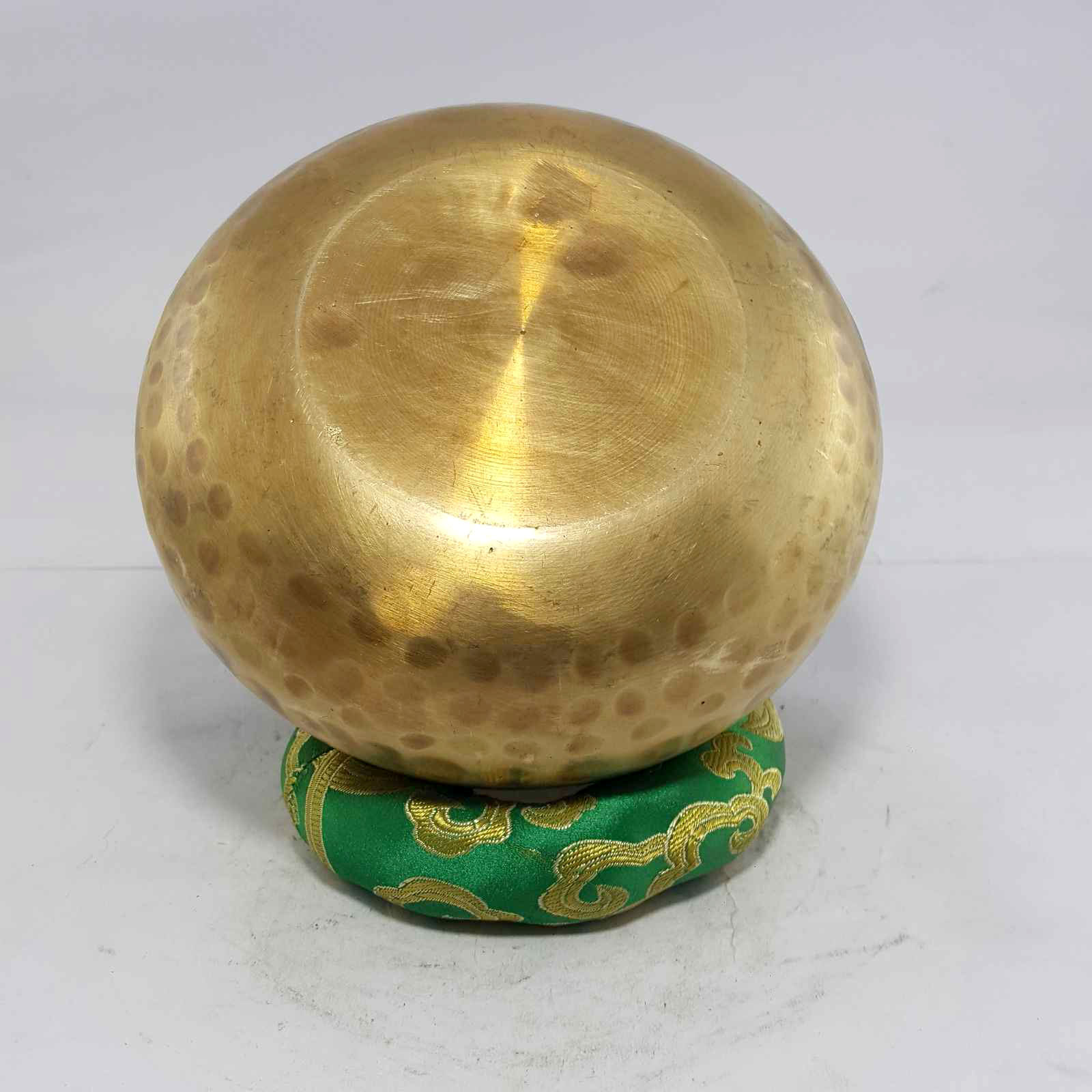 Buddha Embossed Hand Hammered Singing Bowls <span Style=
