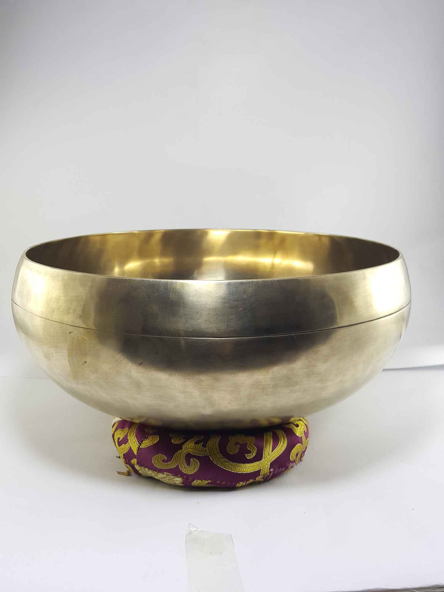 High Quality Peter Hess Singing Bowls, Hand Hammered Clean Finishing <span Style=