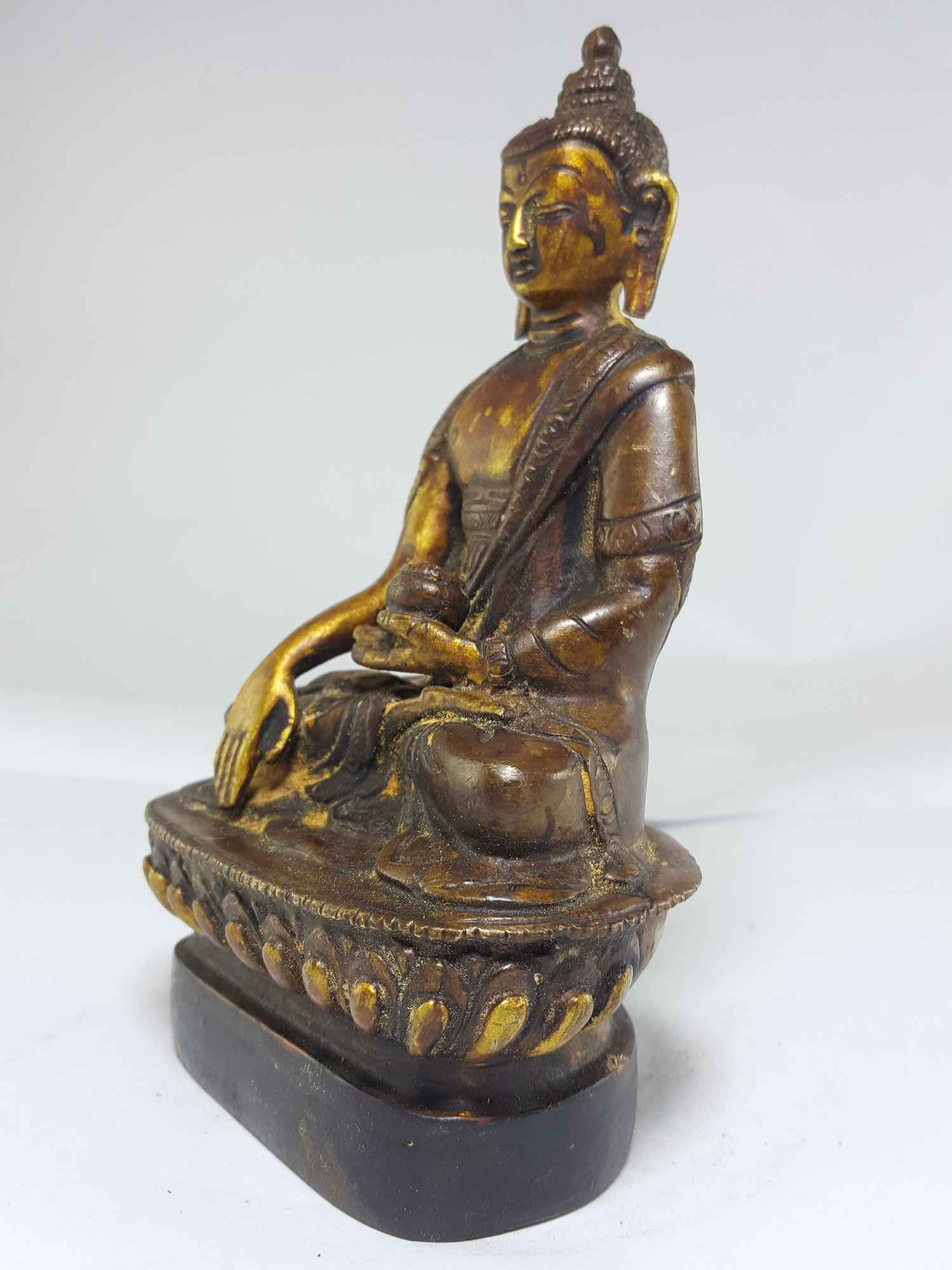 Copper Shakyamuni Buddha <span Style=