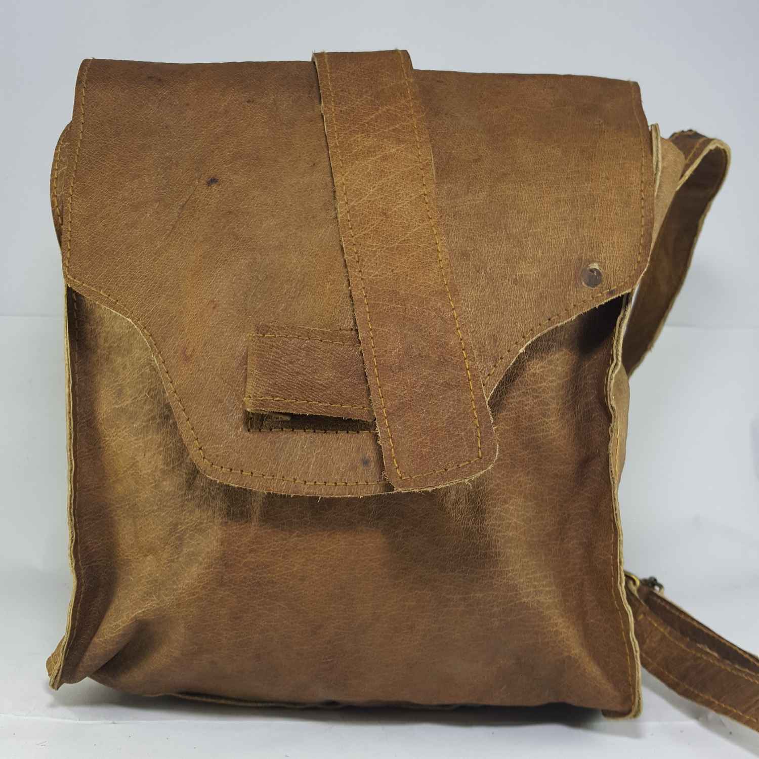 Himalayan Yak Leather Office Shoulder Bag 1 Pocket, fancy Leather Stripe Lock