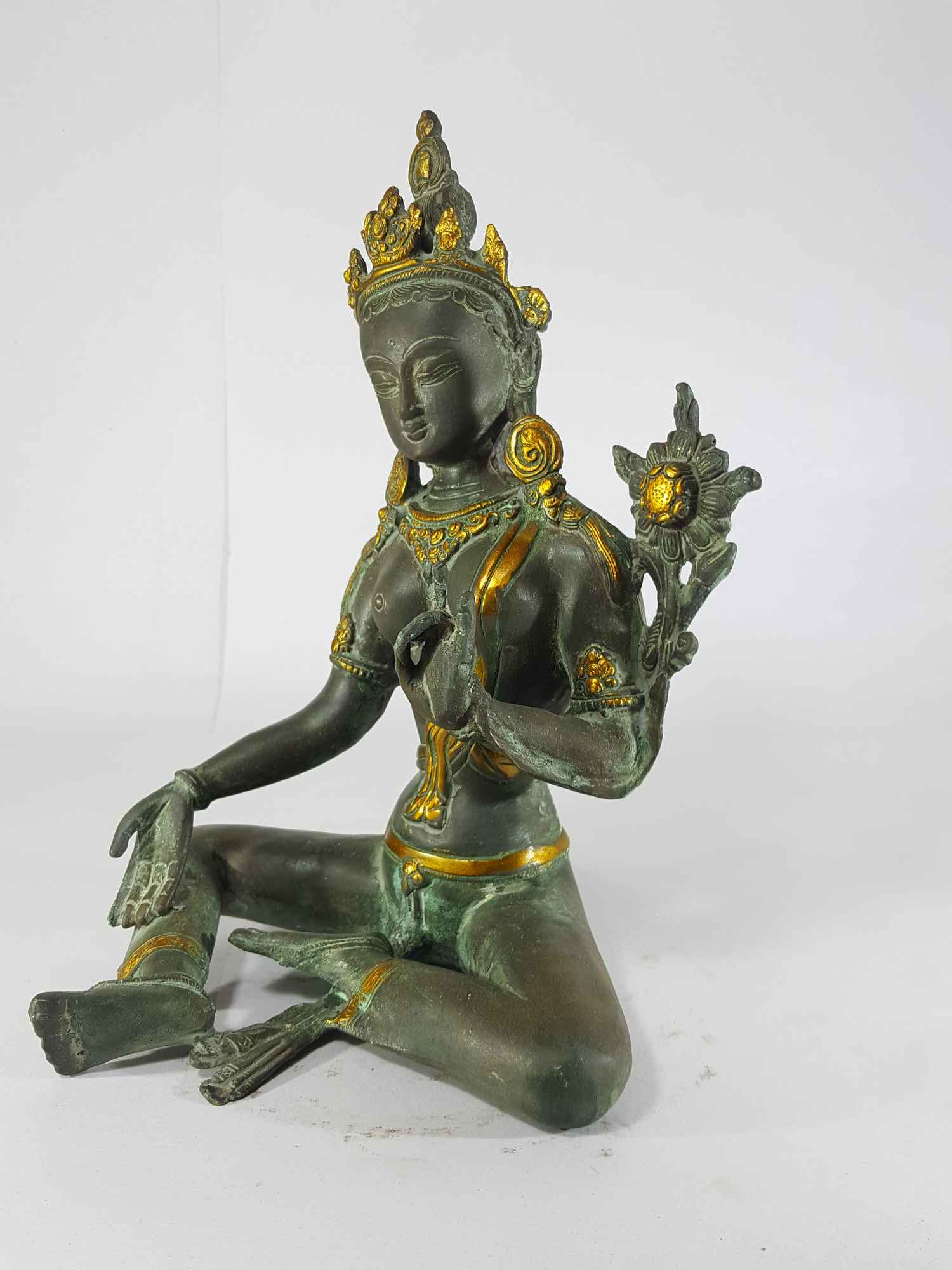 Arya Tara Statue <span Style=