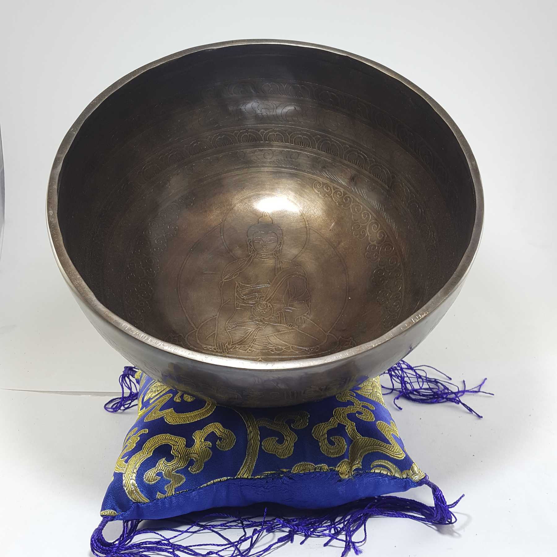 Handmade Beaten Therapy Bowl <span Style=