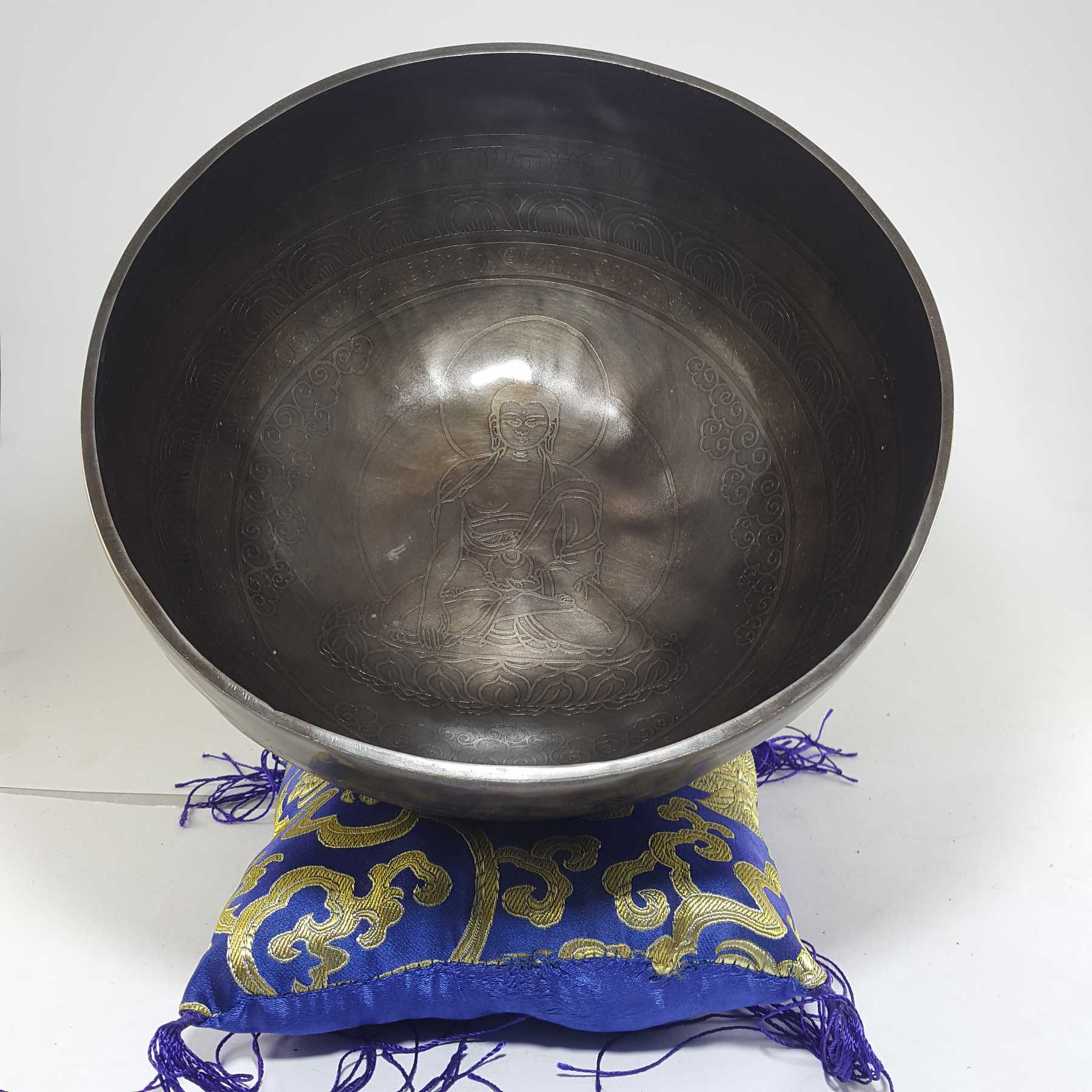 Handmade Beaten Therapy Bowl <span Style=