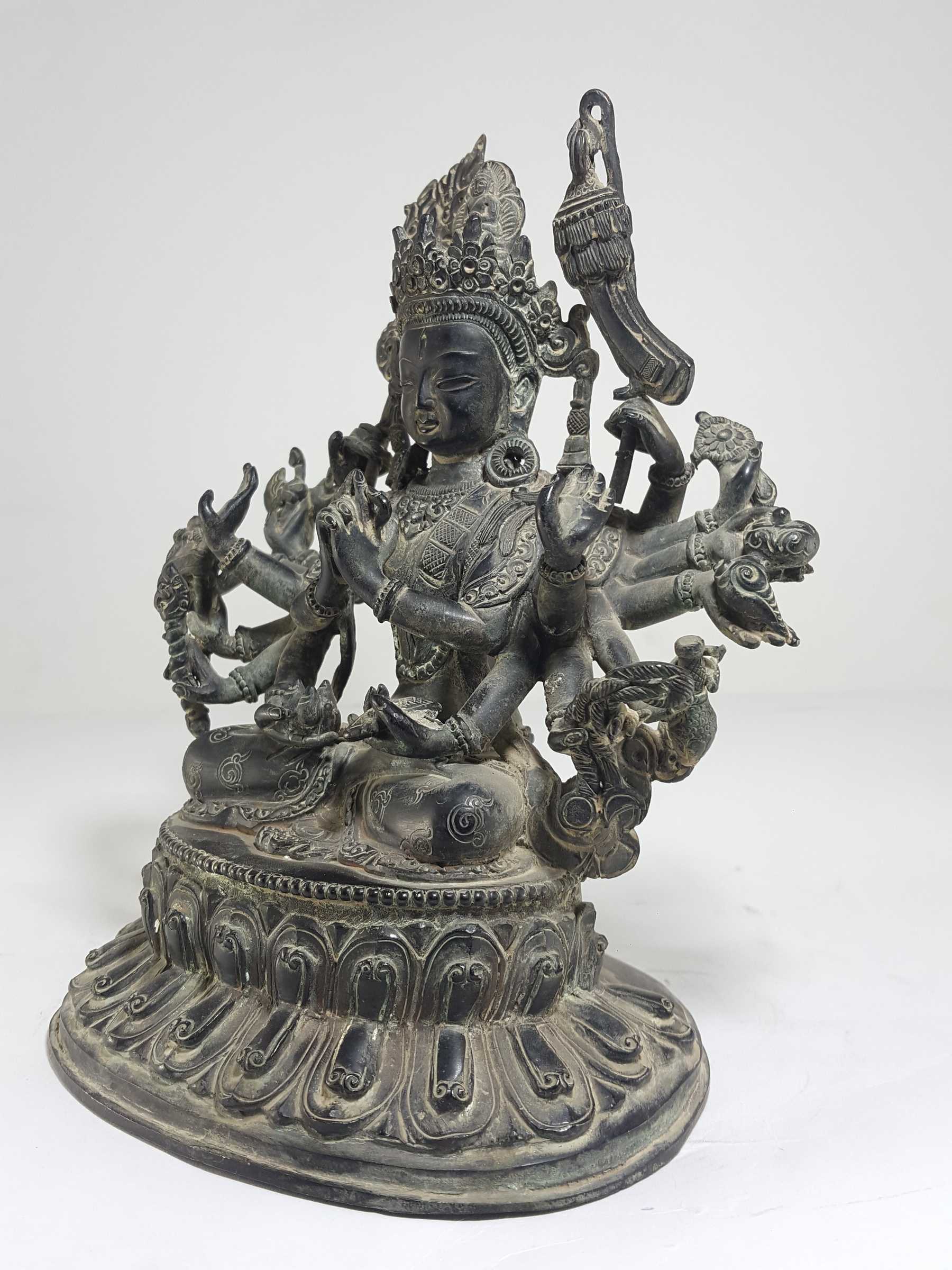 Antique Plus 60 Year Statue <span Style=