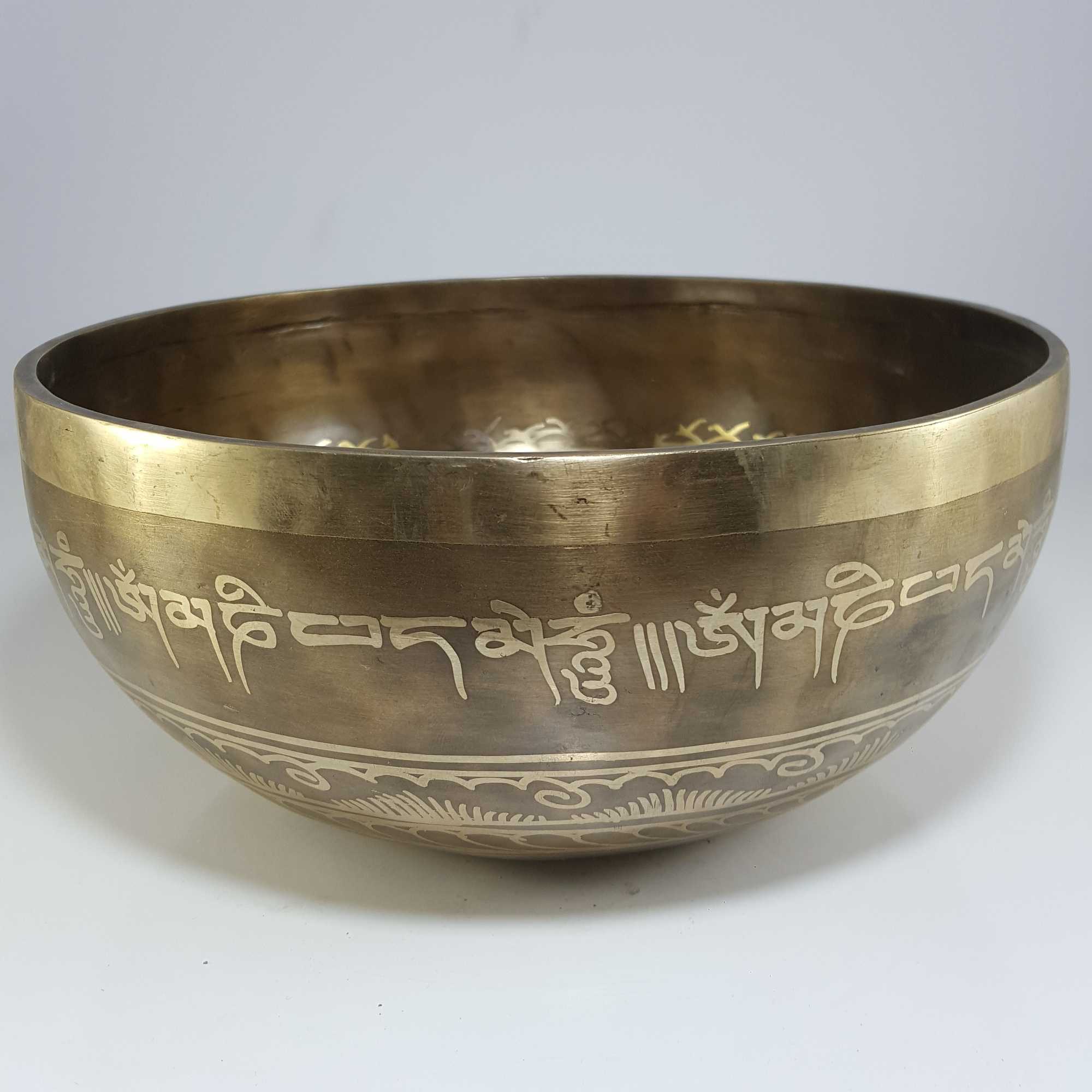 Stock No : 44</span> Handmade Beaten Therapy Bowl <span Style=