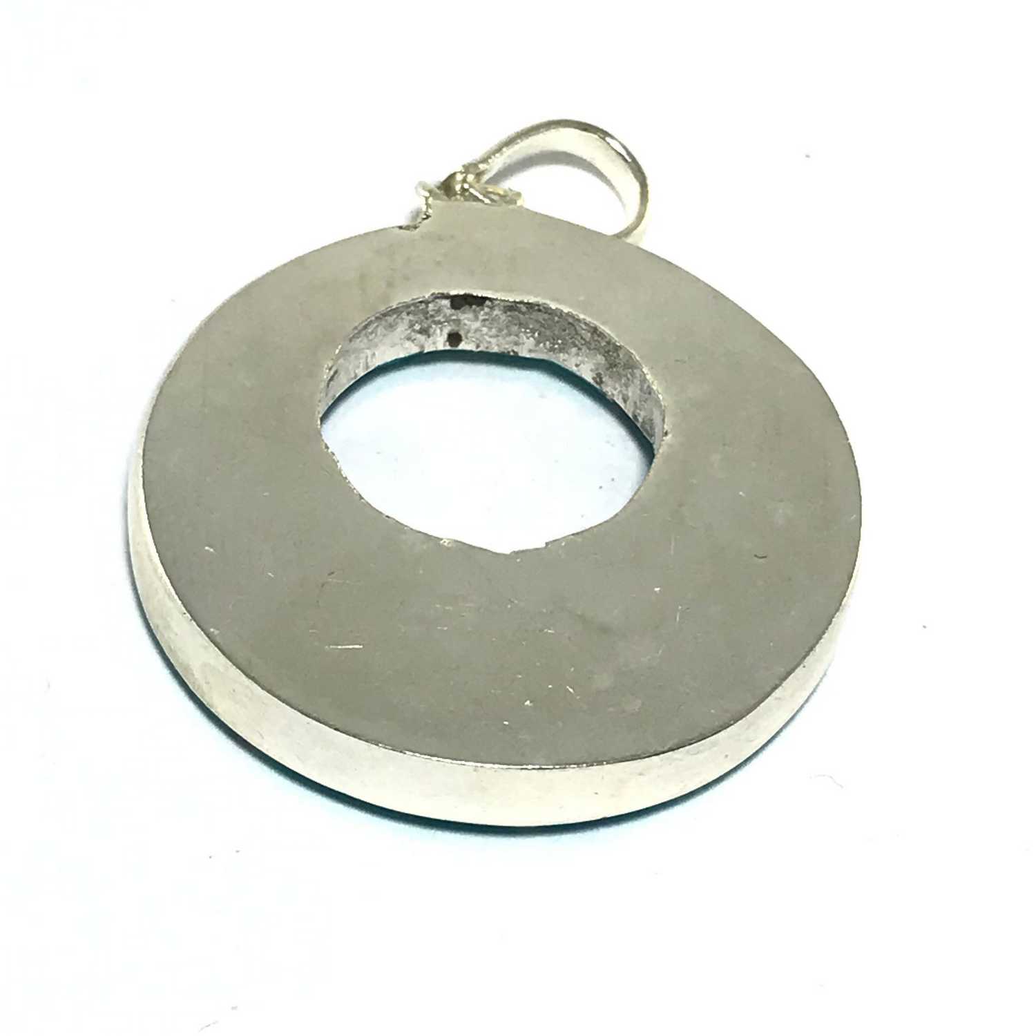 Tibetan Oval Tourquise Metal Pendant <span Style=