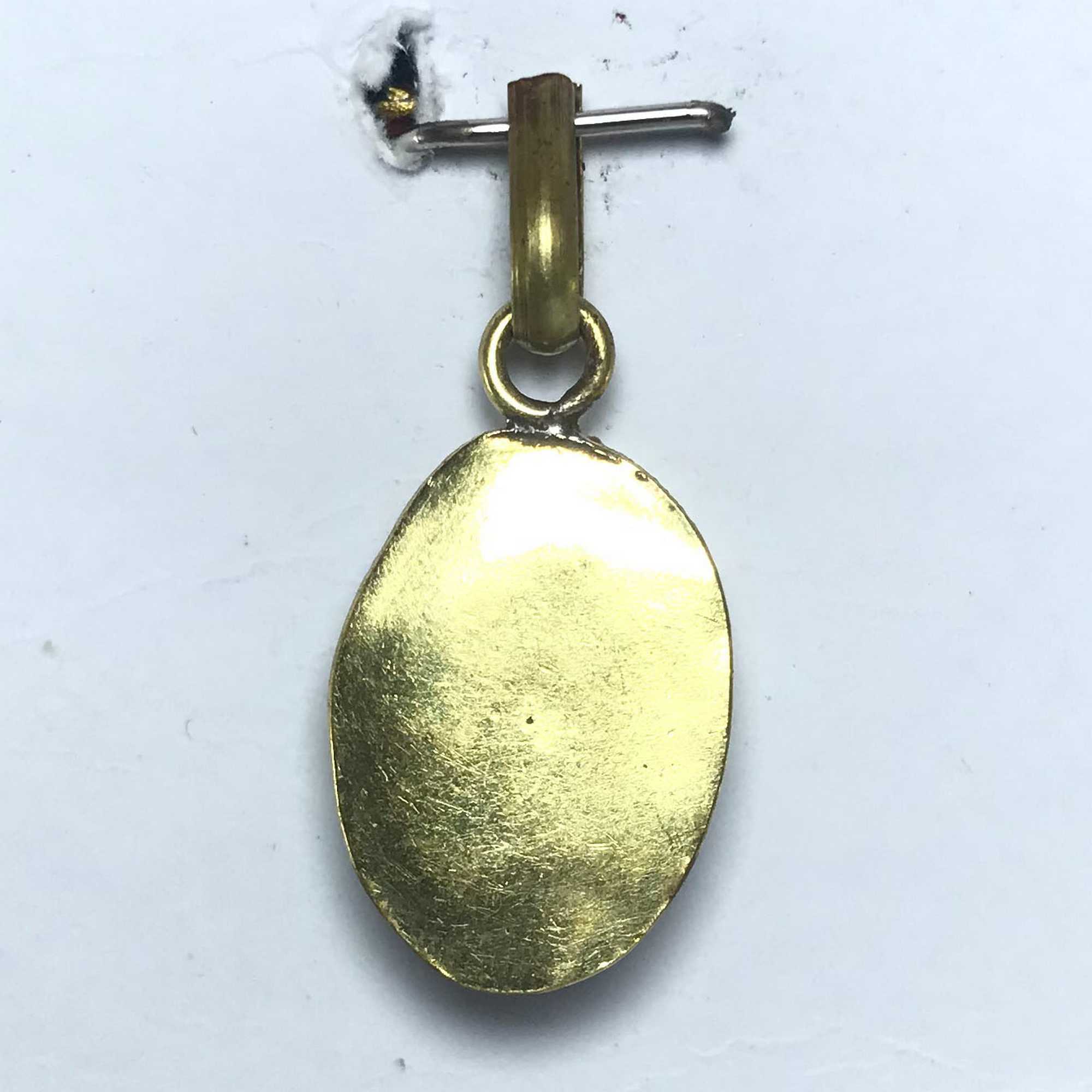 White Metal Pendant