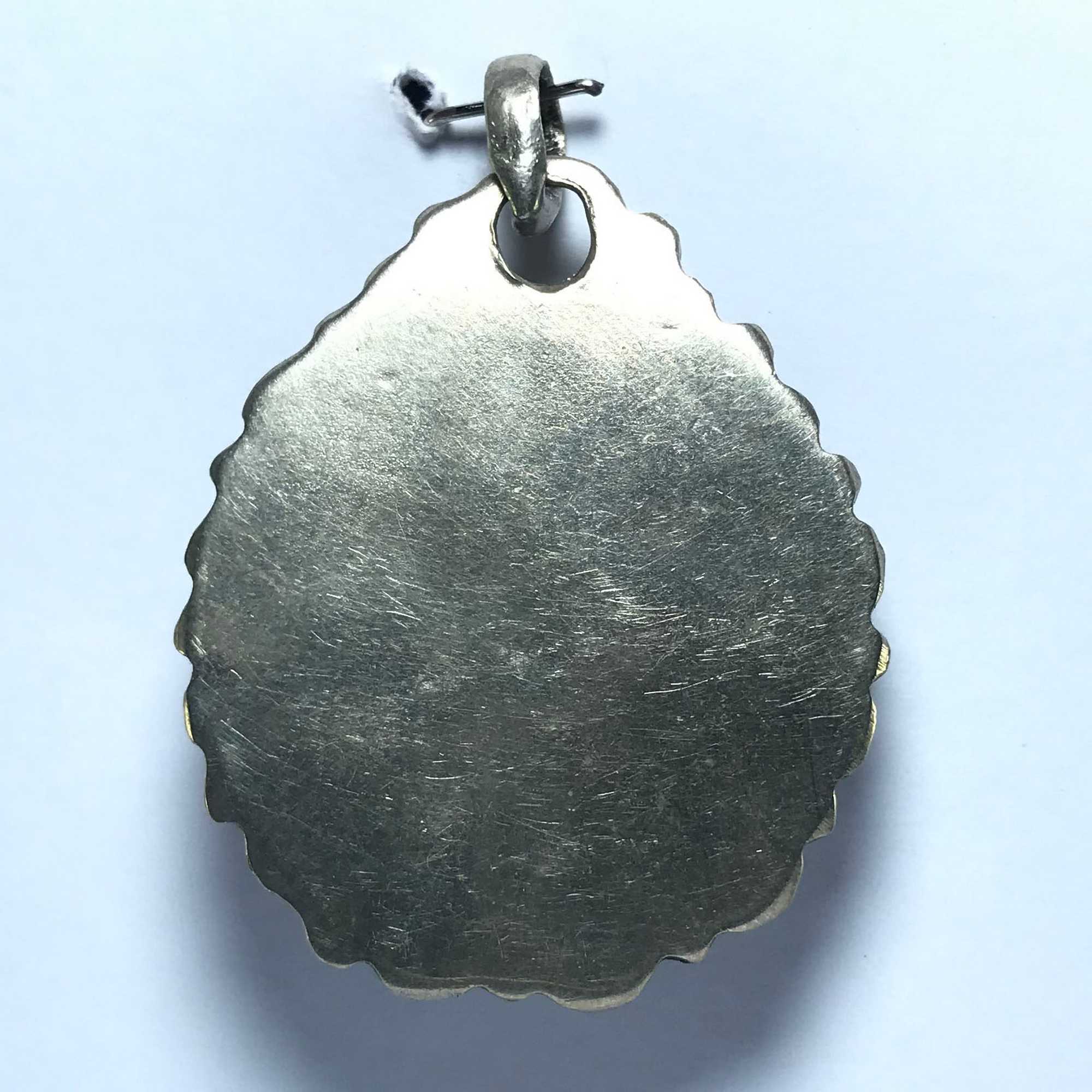 Metal Pendant <span Style=