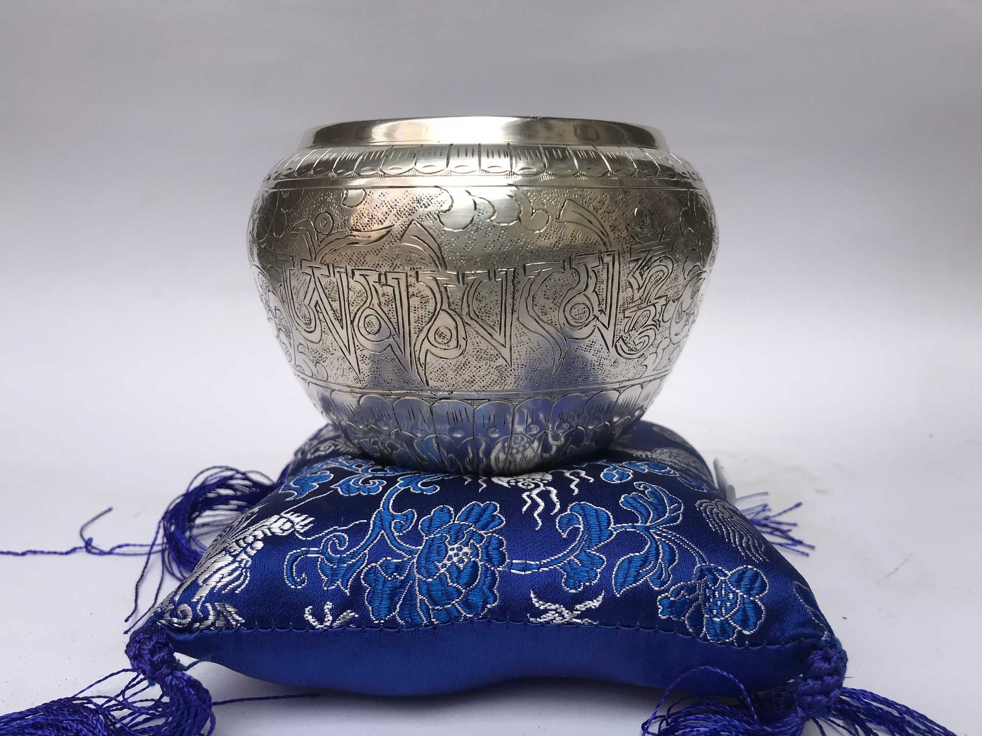 Gulpa Singing Bowl With Om Mani Padme Hum fine Carving, silver Plated
