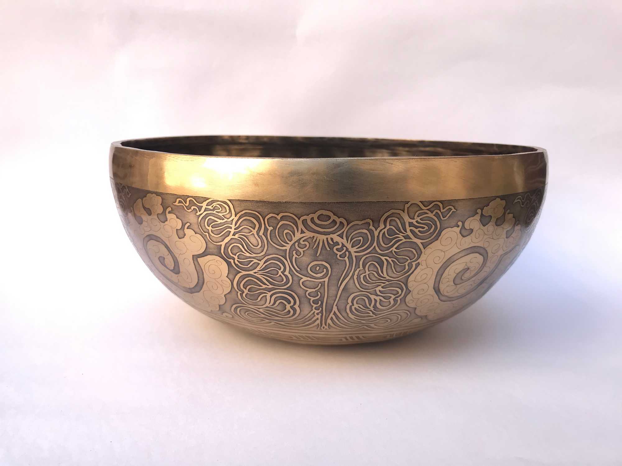 Hand Beaten Bronze Singing Bowl <span Style=