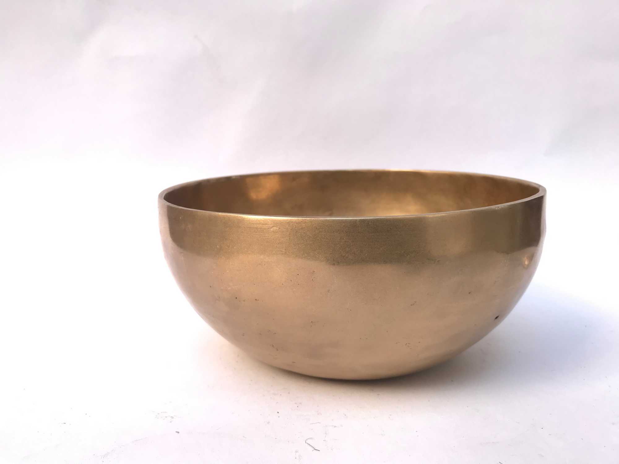 Hand Beaten Bronze Singing Bowl Matt Finishing