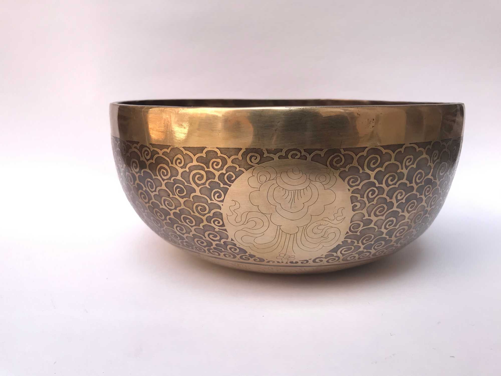 Hand Beaten Bronze Singing Bowl <span Style=