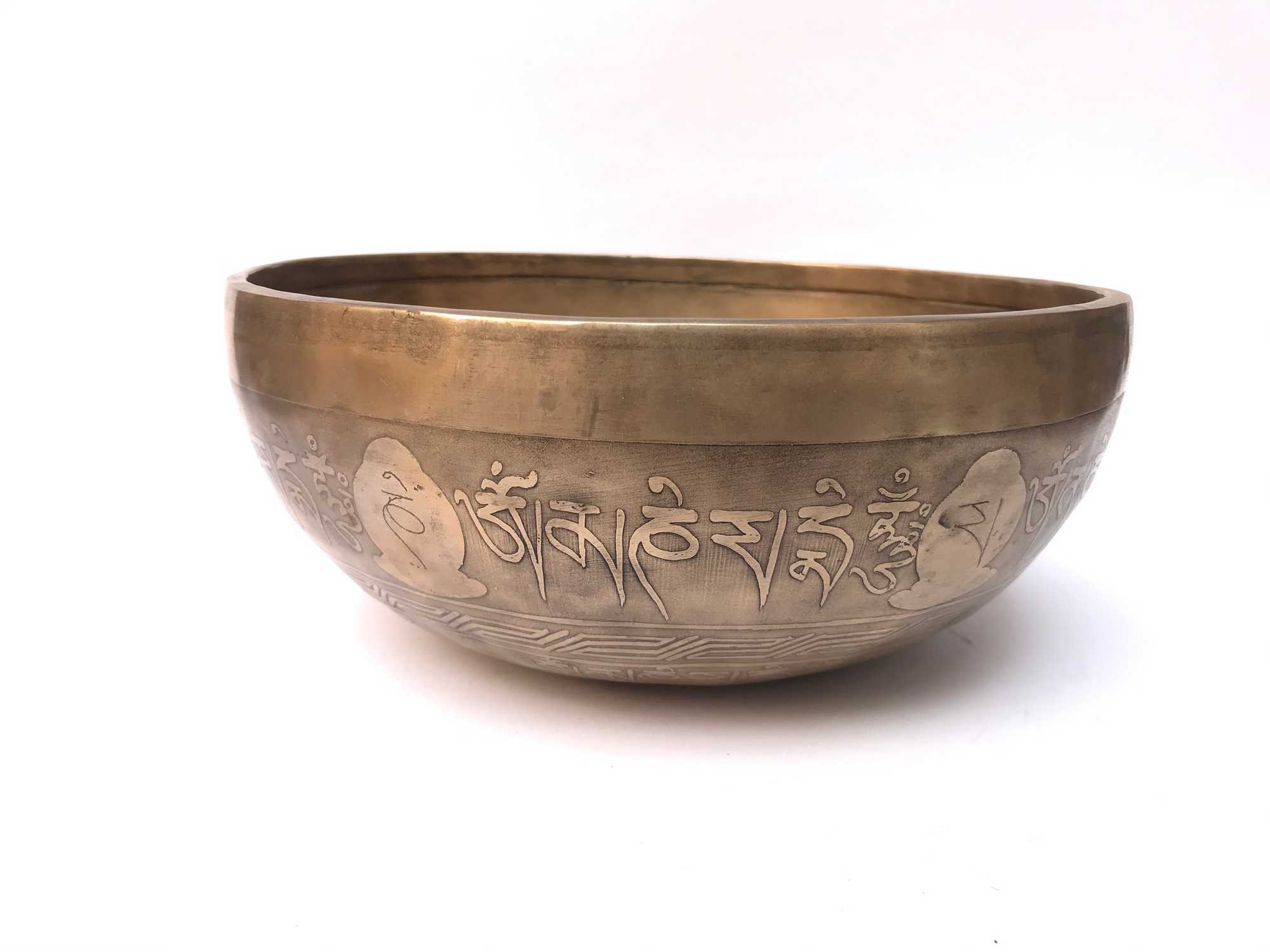 Hand Beaten Bronze Singing Bowl <span Style=