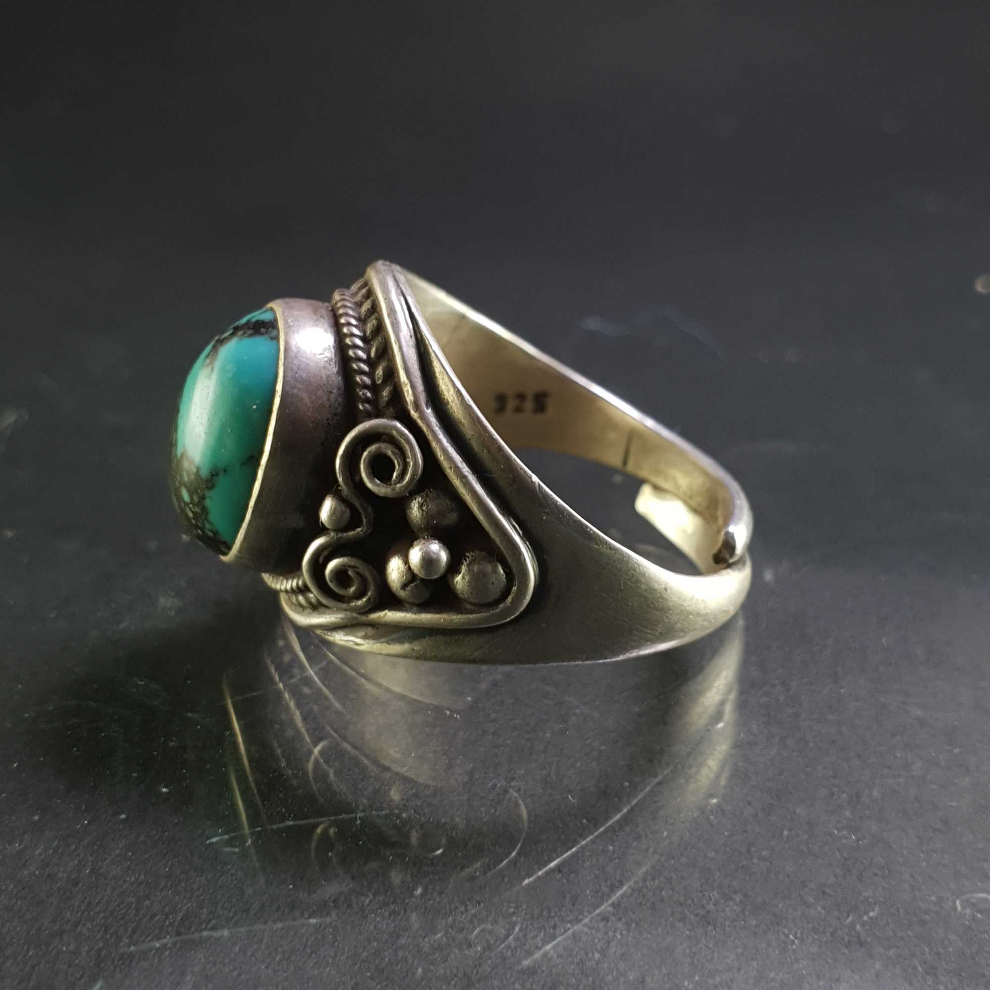 Turquoise Silver Ring <span Style=