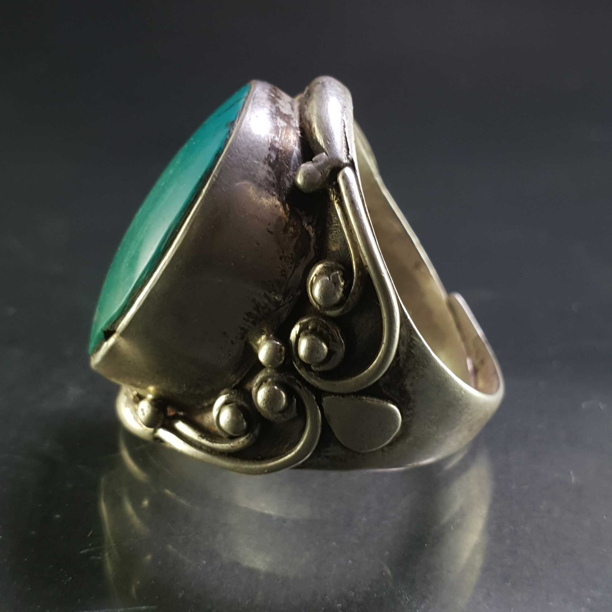 Turquoise Silver Ring <span Style=