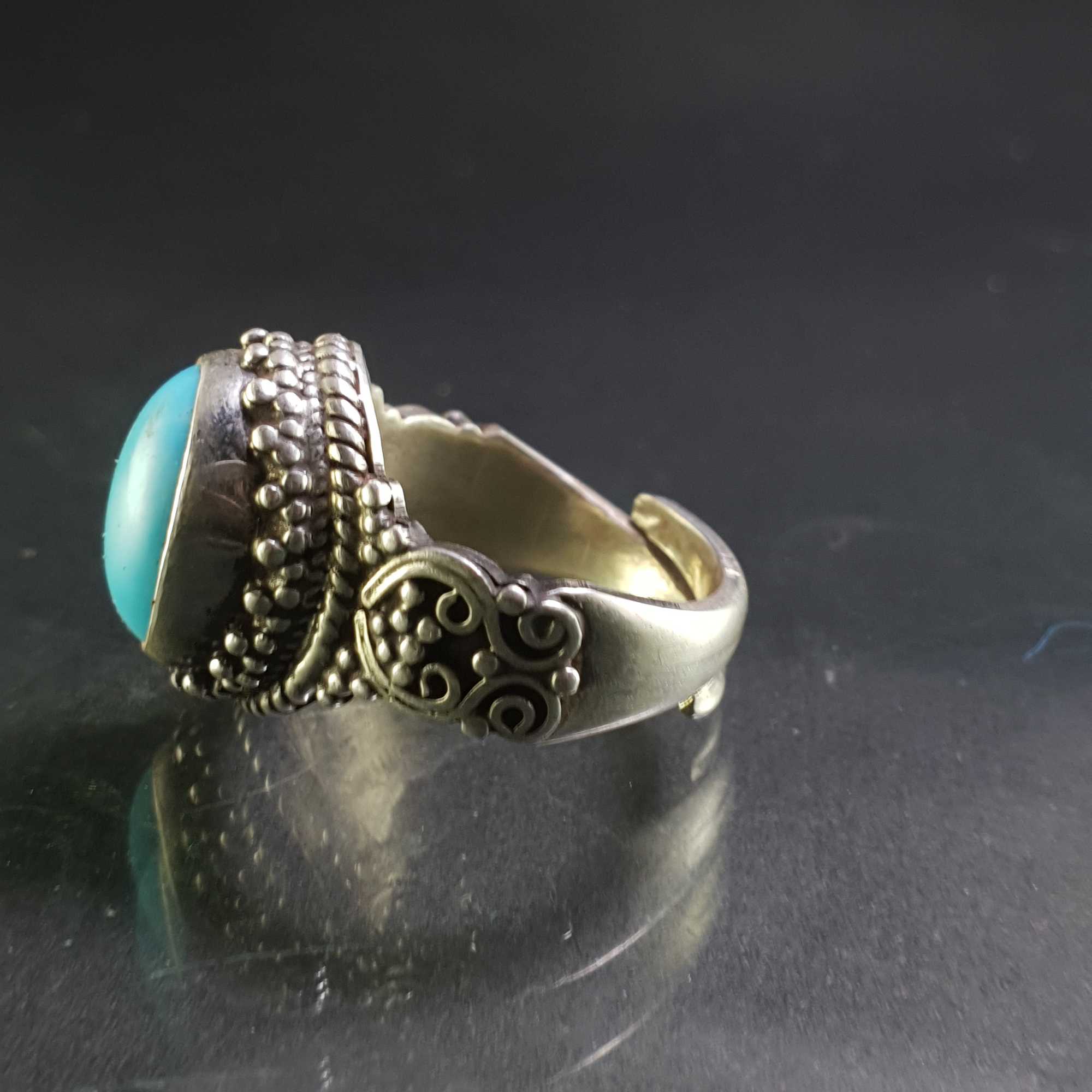 Turquoise Silver Ring <span Style=