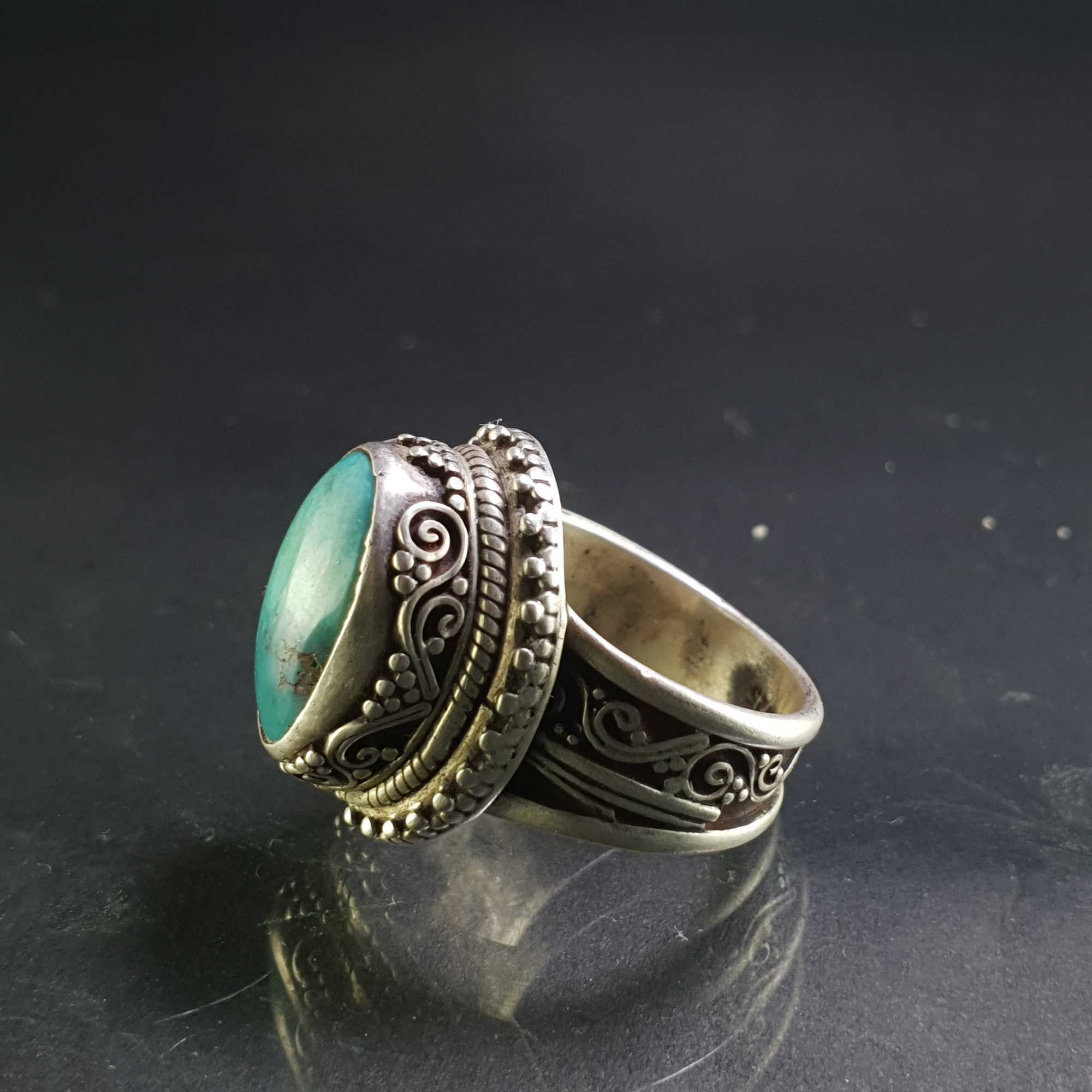 Turquoise Silver Ring <span Style=