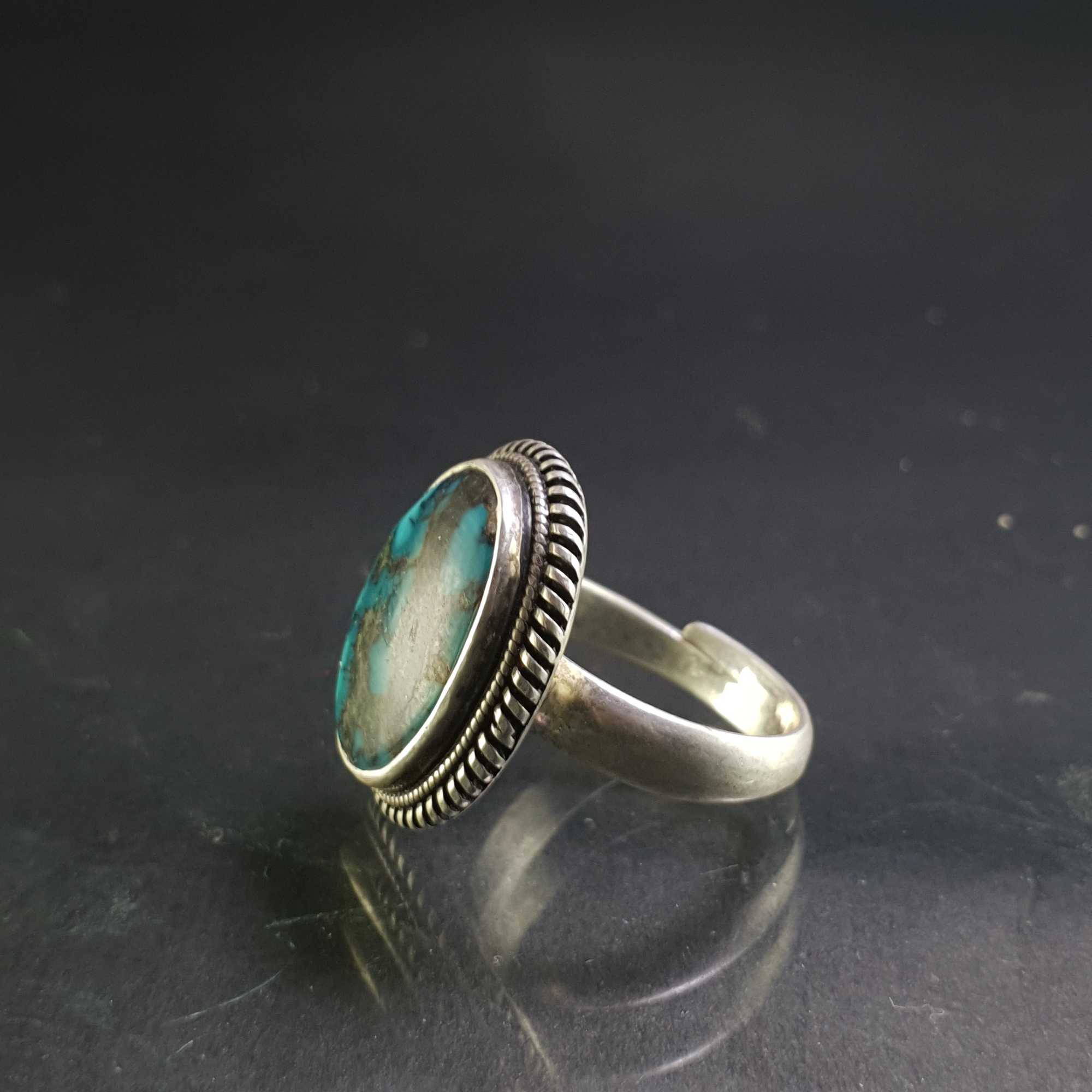 Turquoise Silver Ring <span Style=