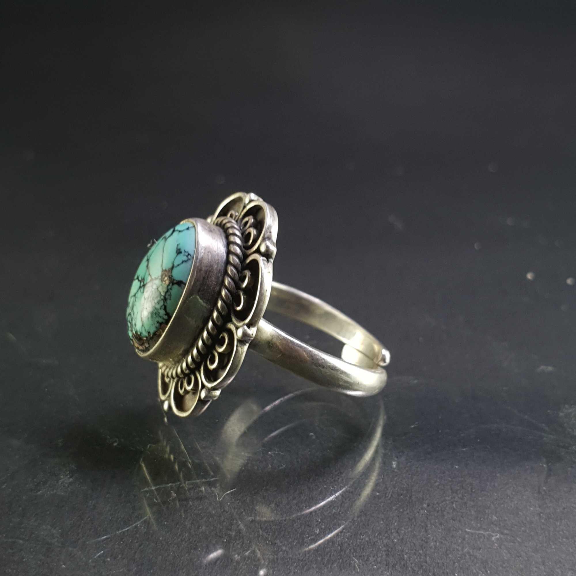 Turquoise Silver Ring <span Style=