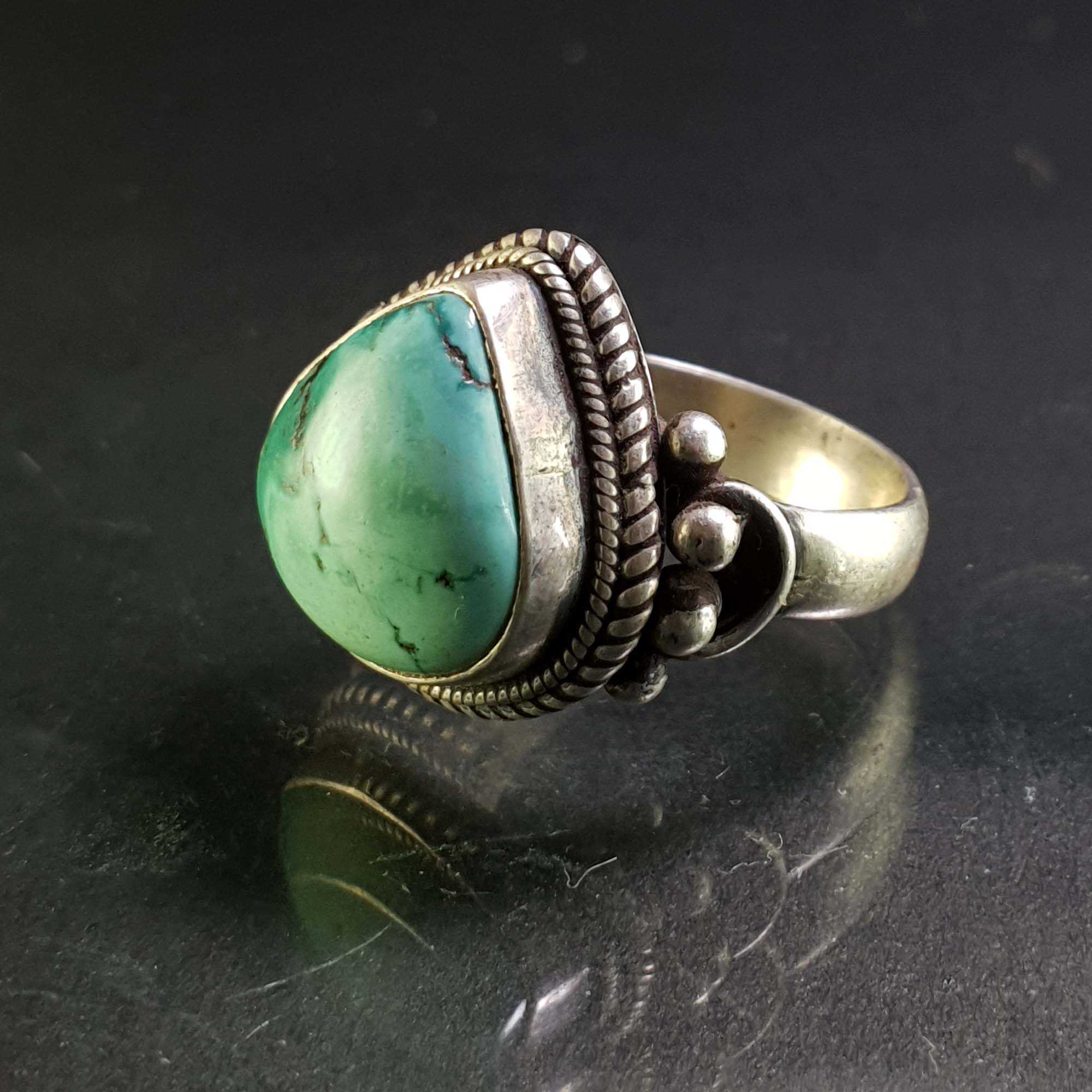 Turquoise Silver Ring <span Style=