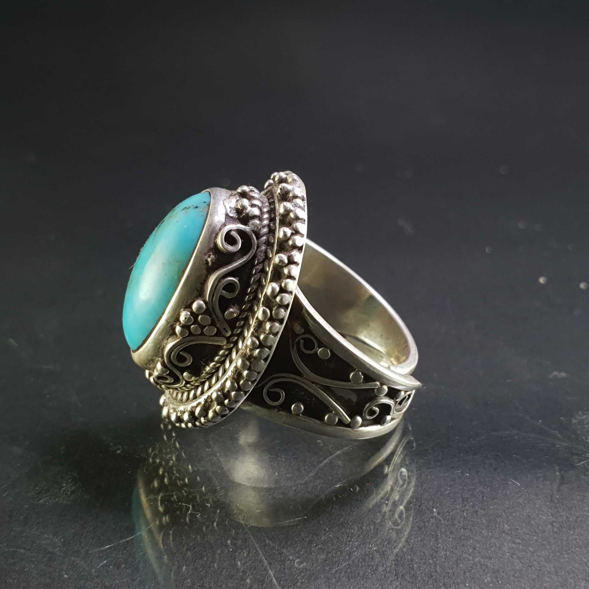 Turquoise Silver Ring <span Style=