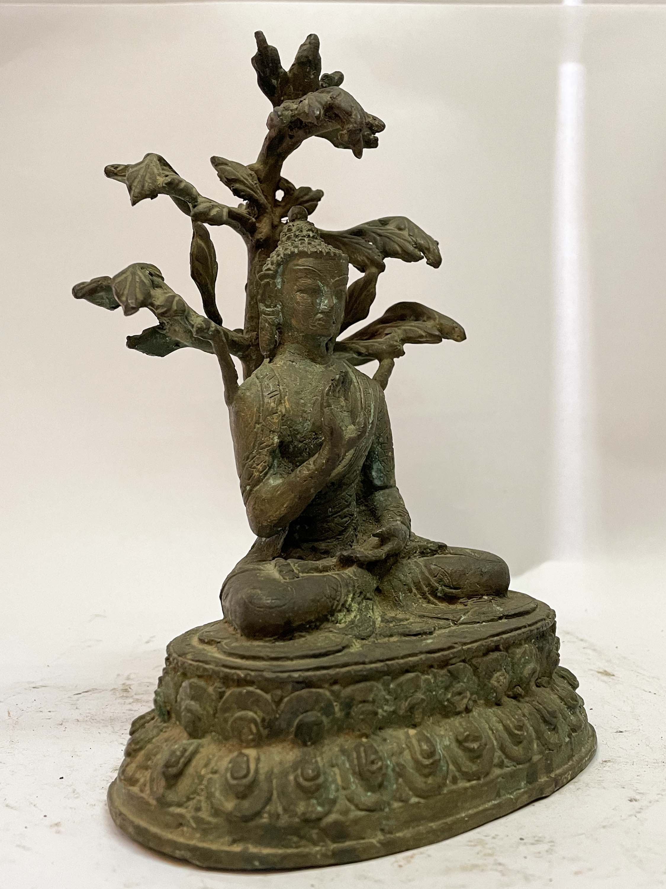 Antique Handmade Statue <span Style=