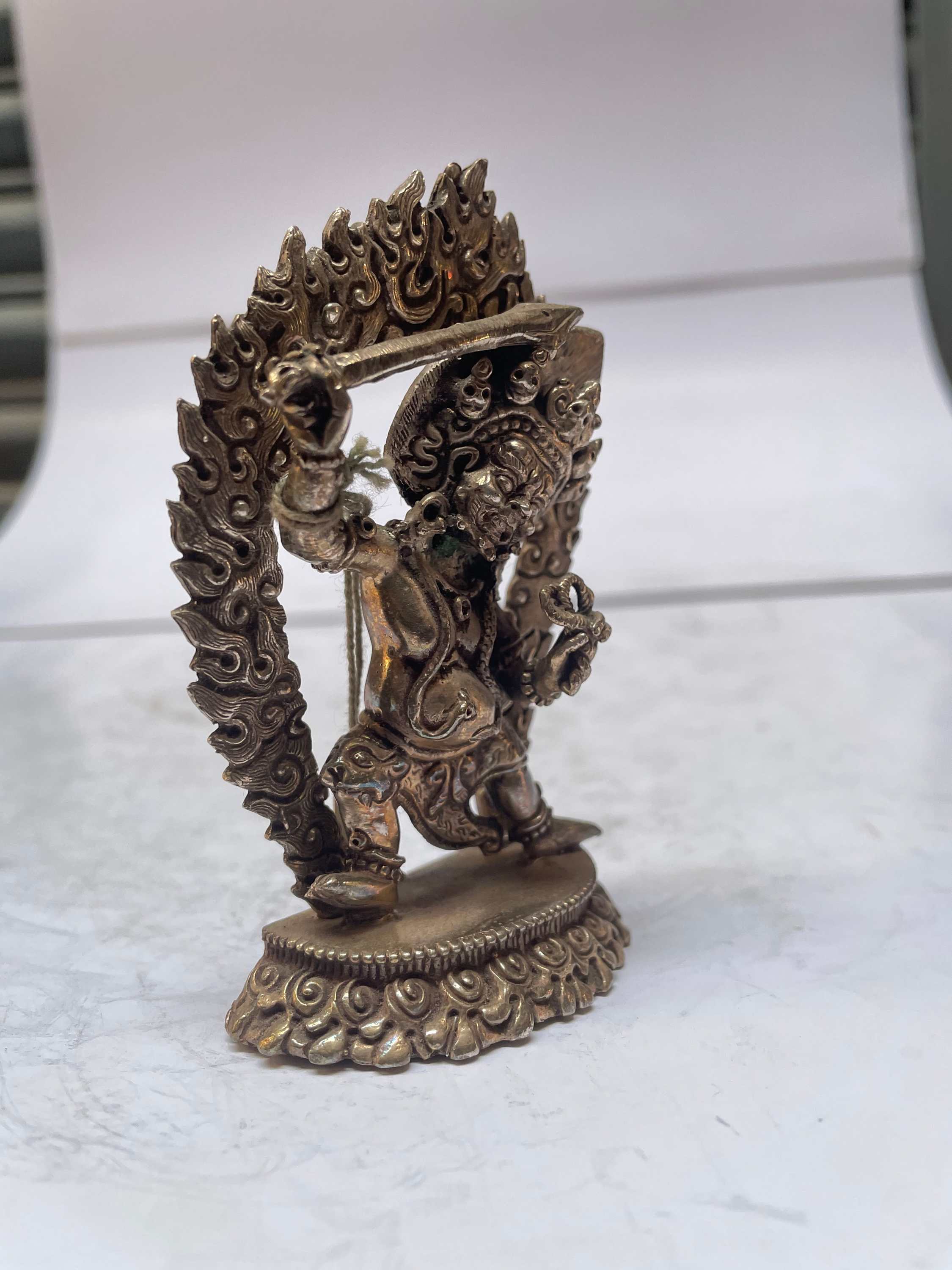 master Quality, Sterling Silver, 174 Gram Statue Of Kadga Pani old Stock