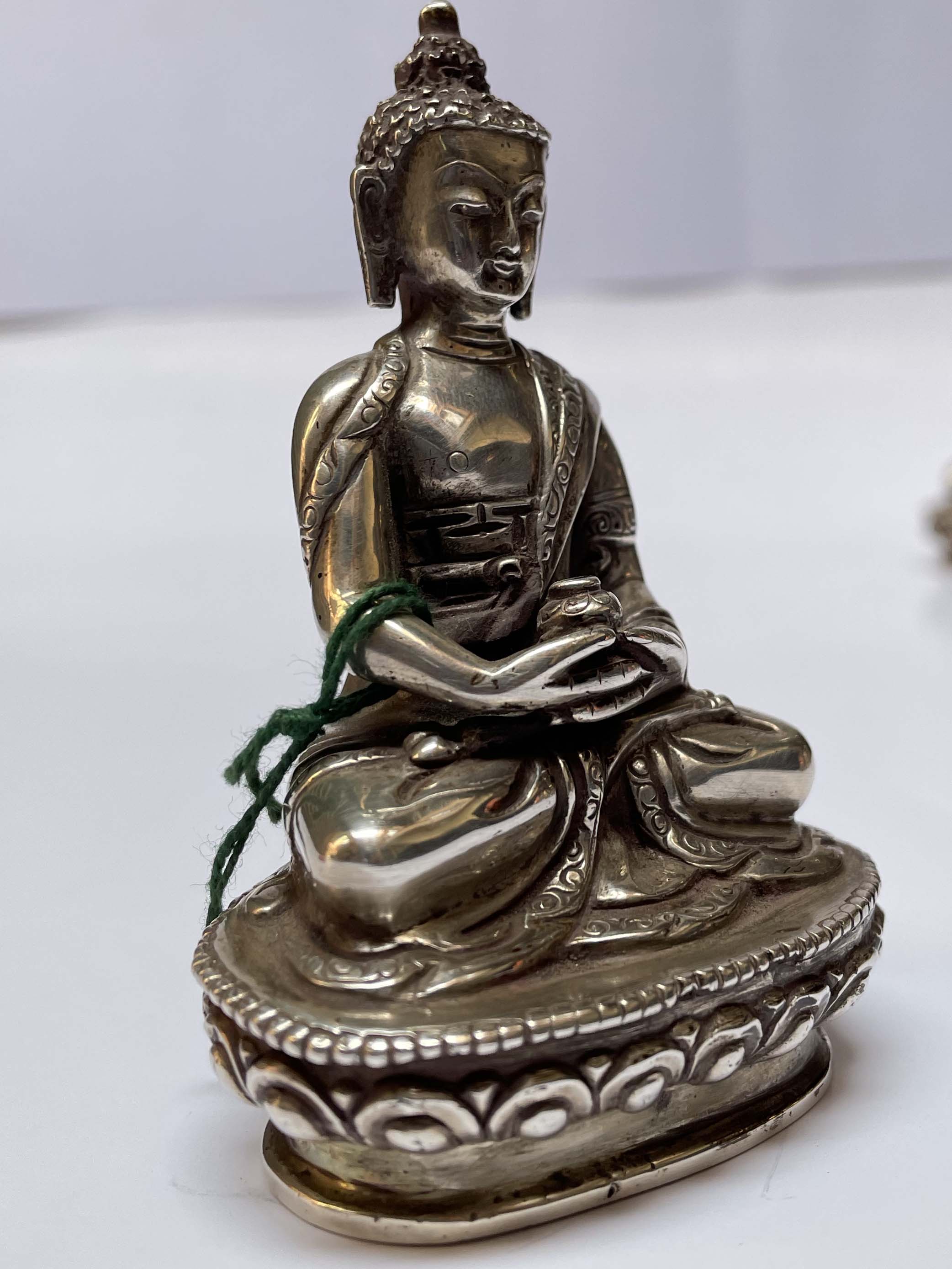 master Quality, Sterling Silver, 198 Gram Statue Of Amitabha Buddha old Stock