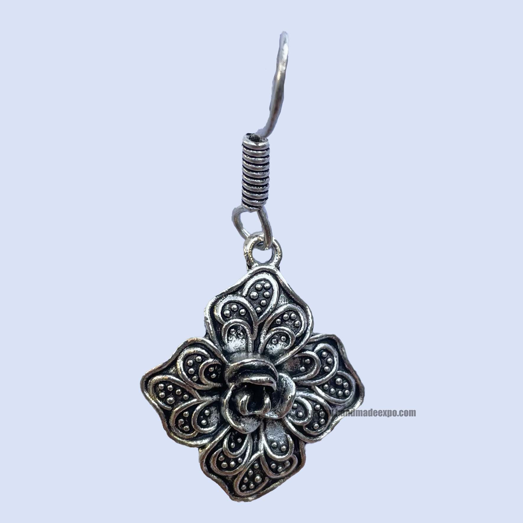 Metal Earring flower Design