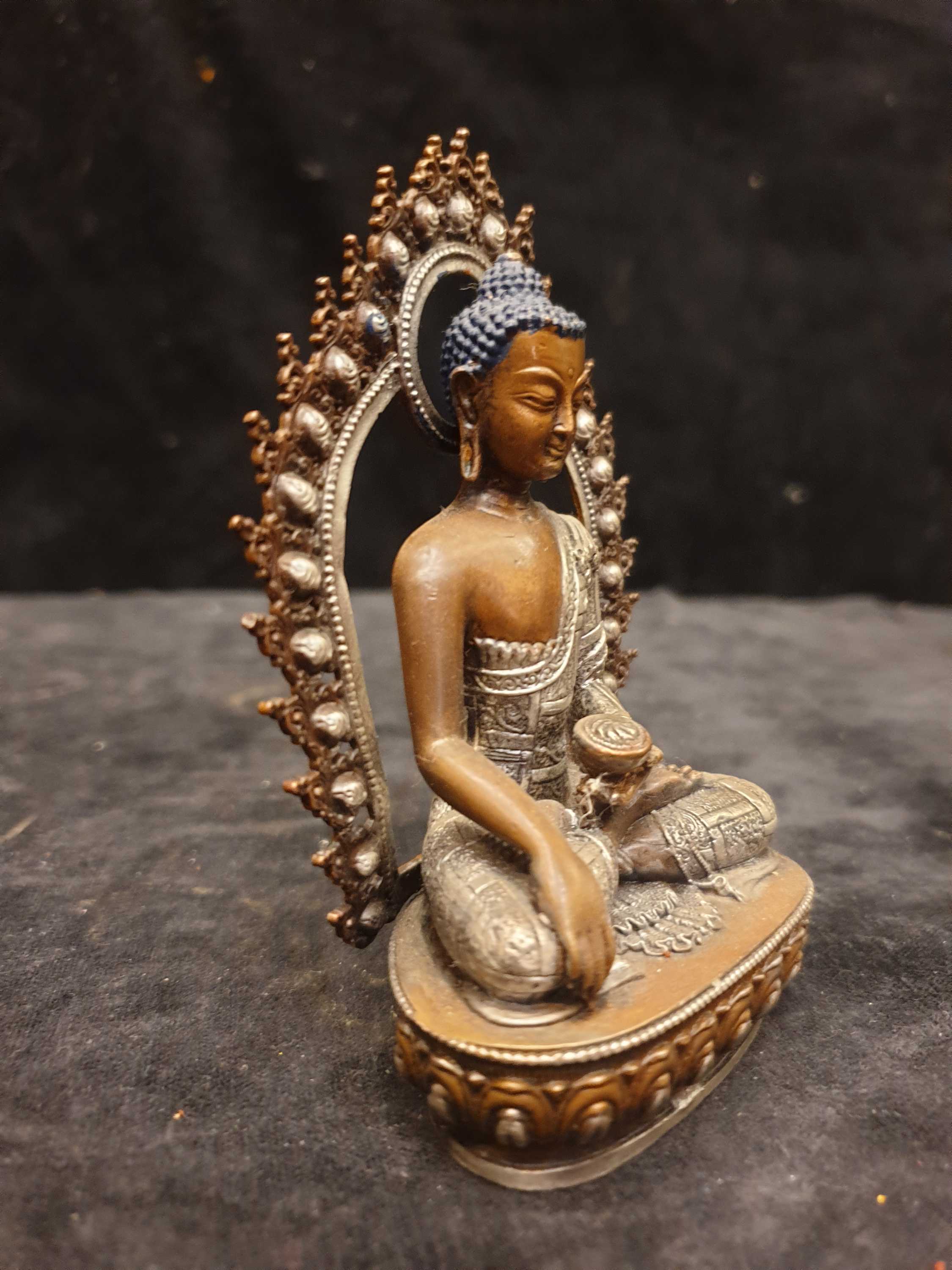 Buddhist Miniature Statue <span Style=