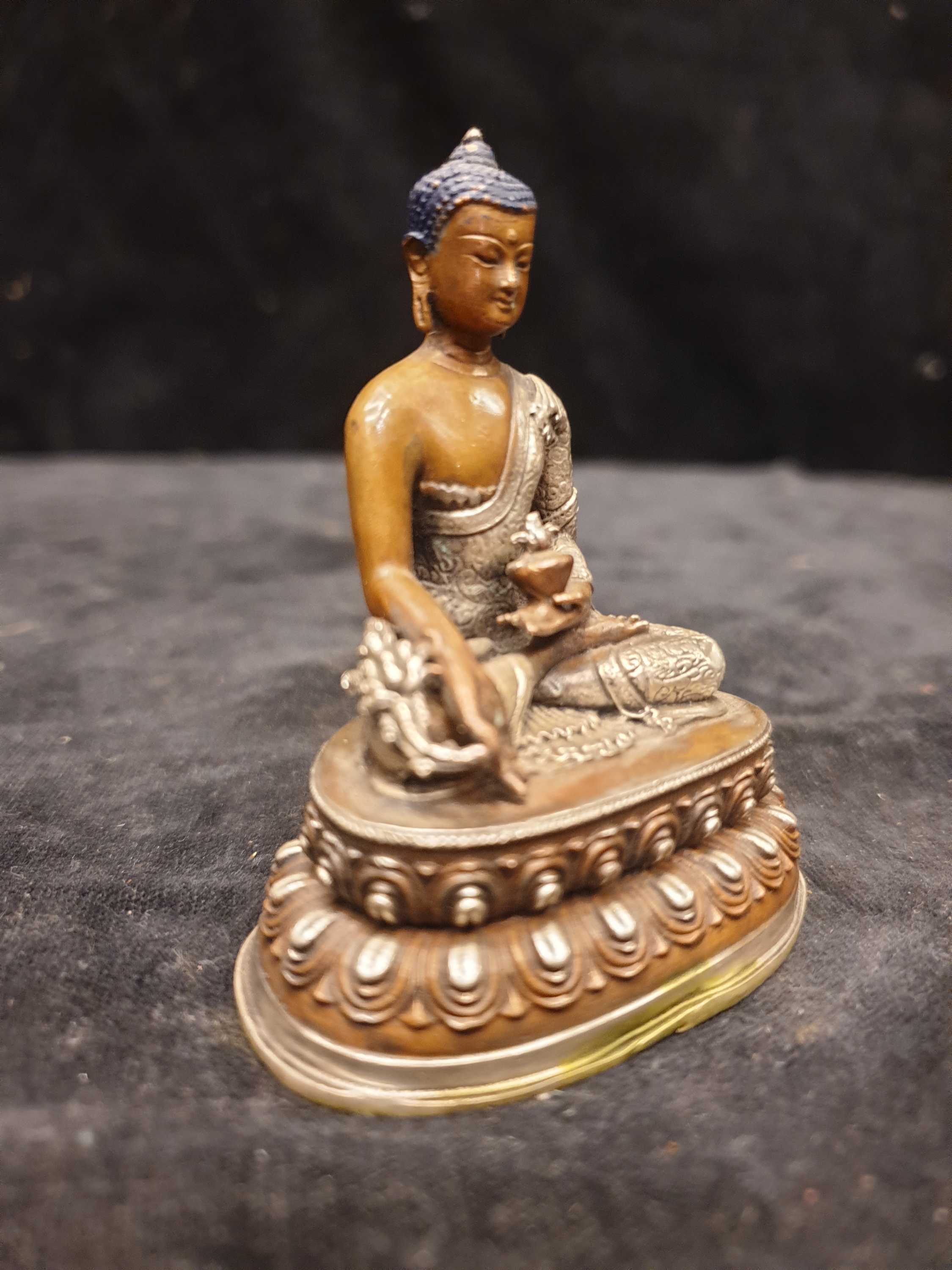 Buddhist Miniature Statue <span Style=