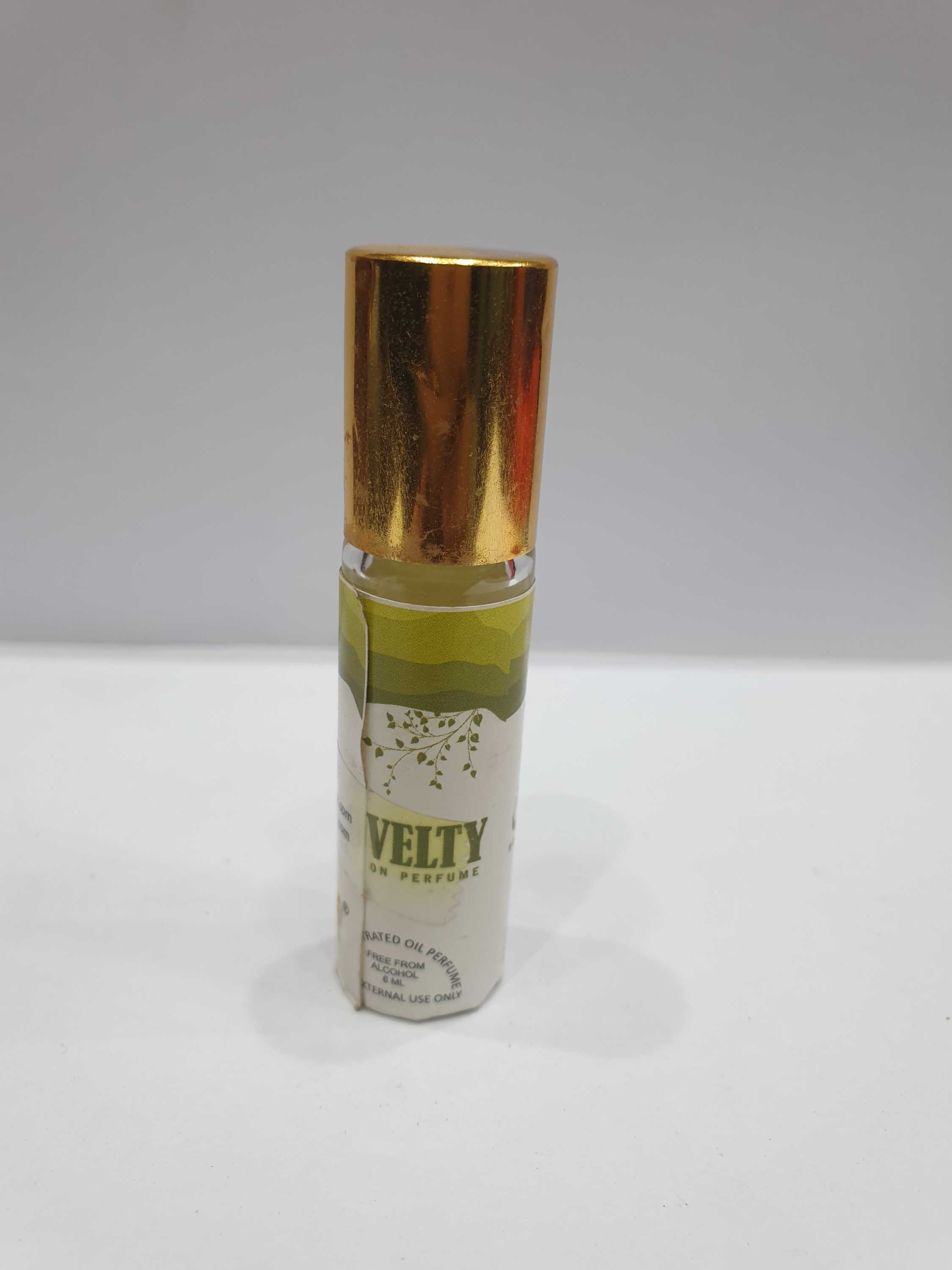 Attar - Handmade Natural Perfume Form Herbal Extract, velty, 6ml, roll On