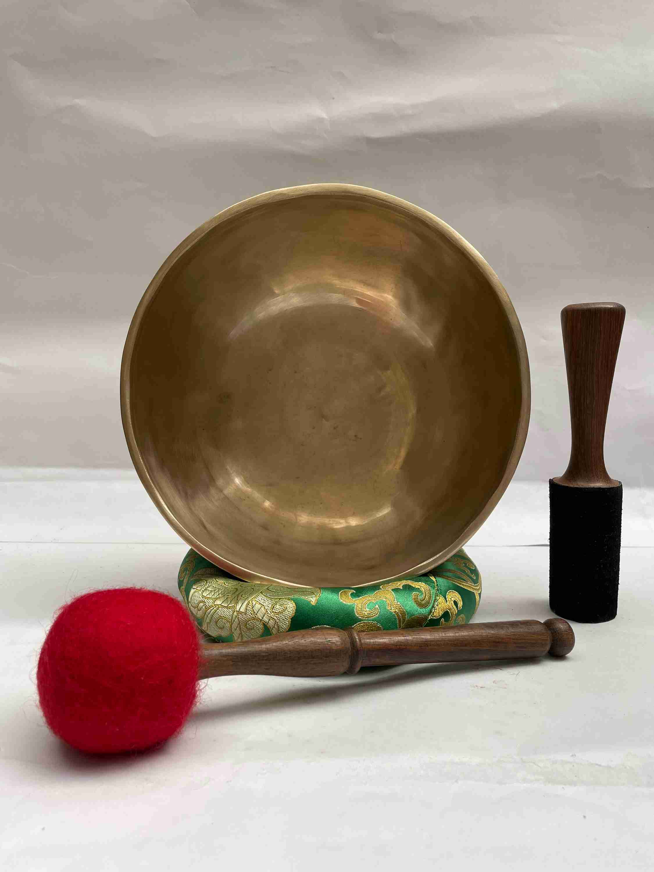 Buddhist Hand Beaten Singing Bowl, <span Style=