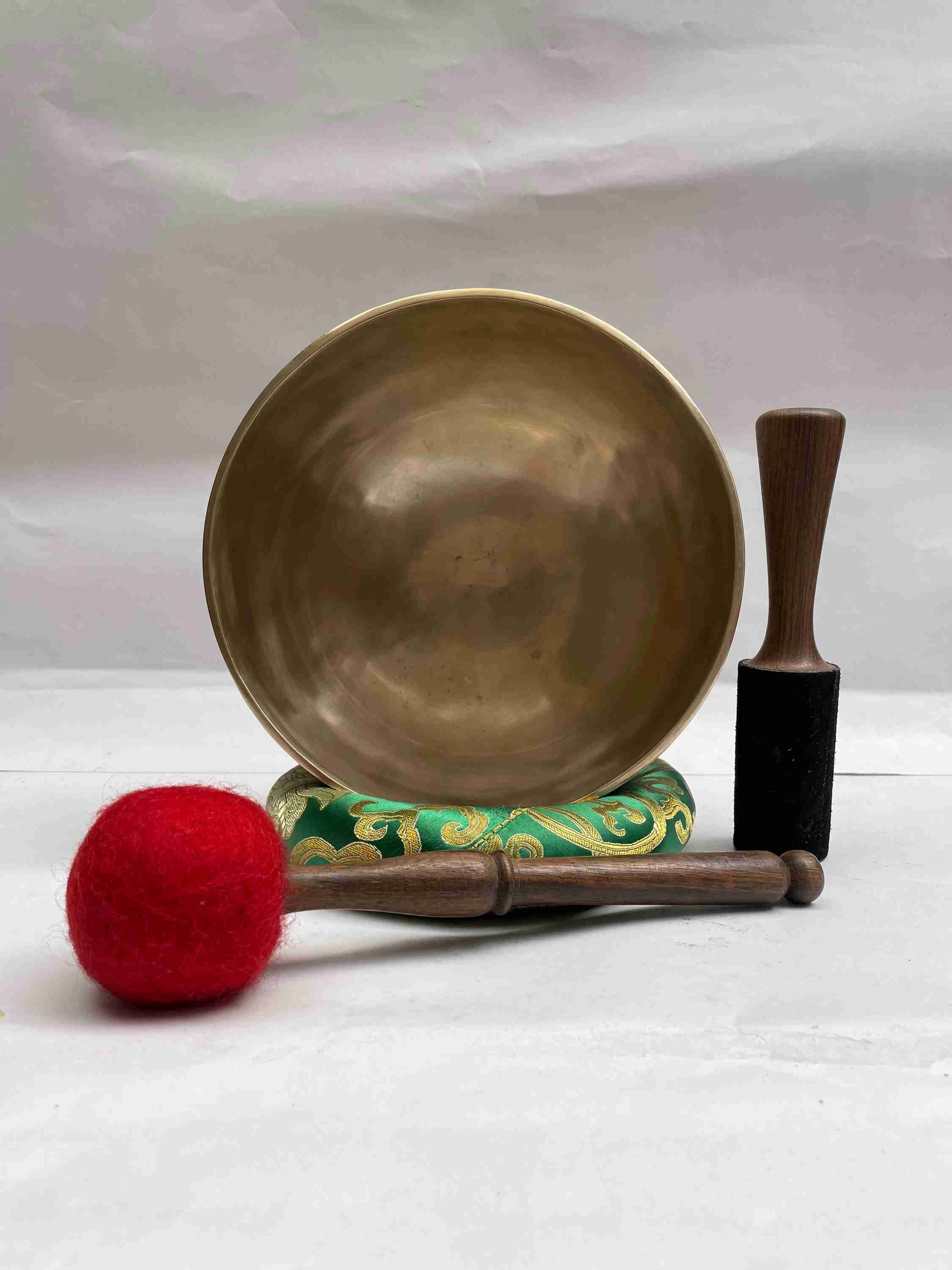 Buddhist Hand Beaten Singing Bowl, <span Style=