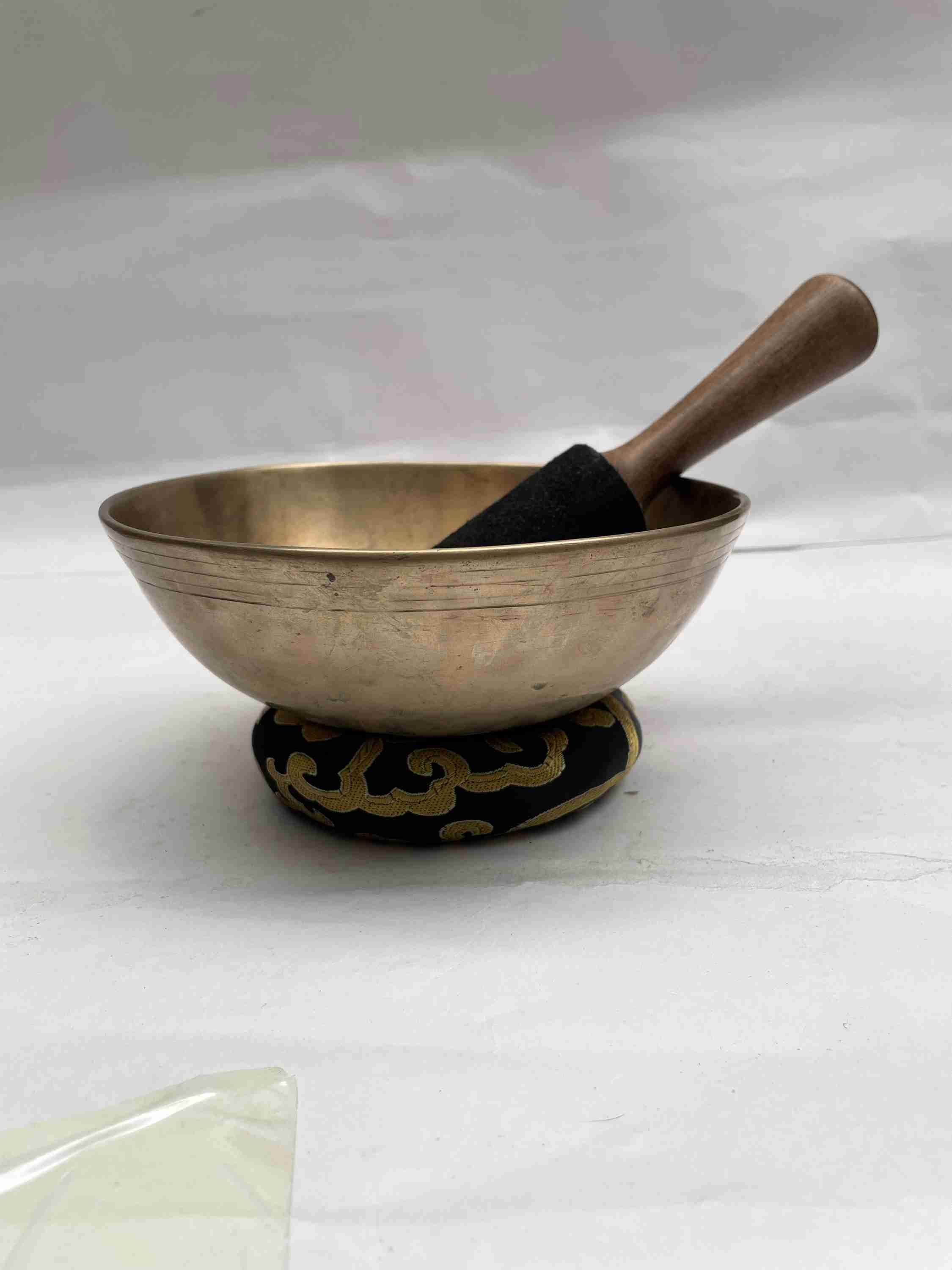 old, Buddhist Hand Beaten manipuri Singing Bowl, With Plain