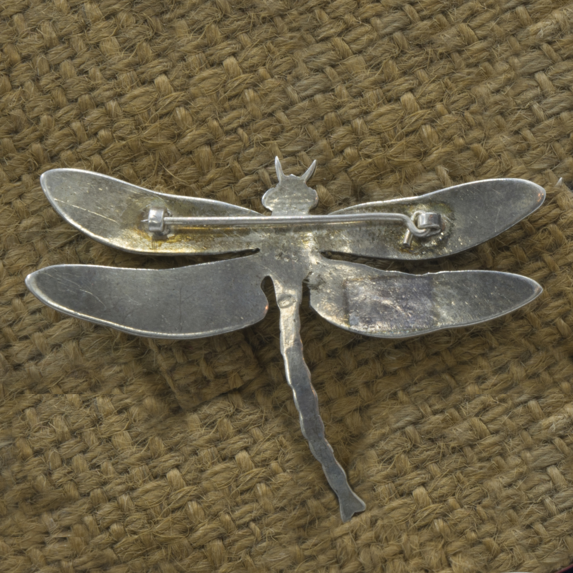 Classic Sterling Silver Dragonfly Design Etched Brooch, stone Setting