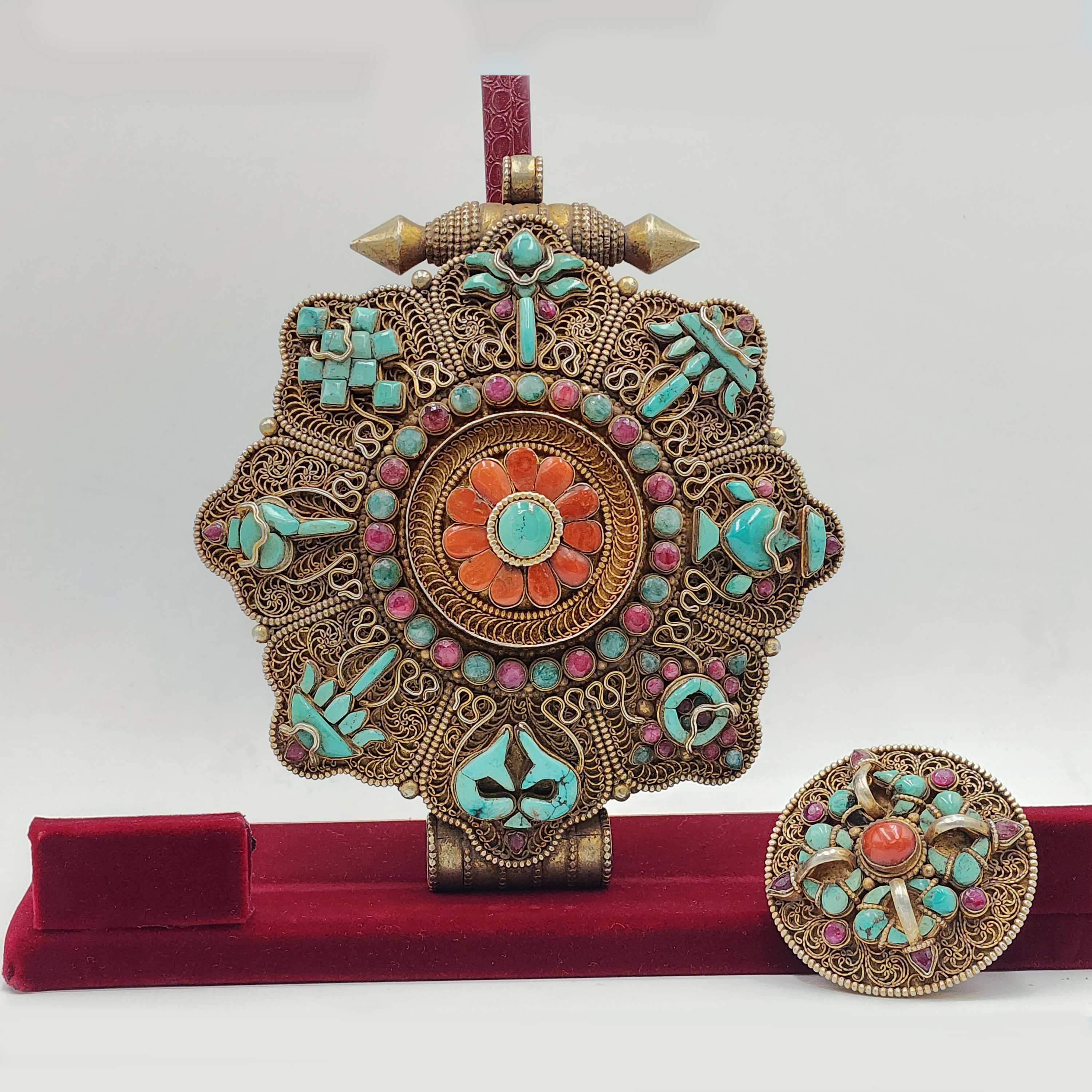 sterlin Silver Tibetan Ghau Box With Ashtamangala, gold Plated, stone Setting