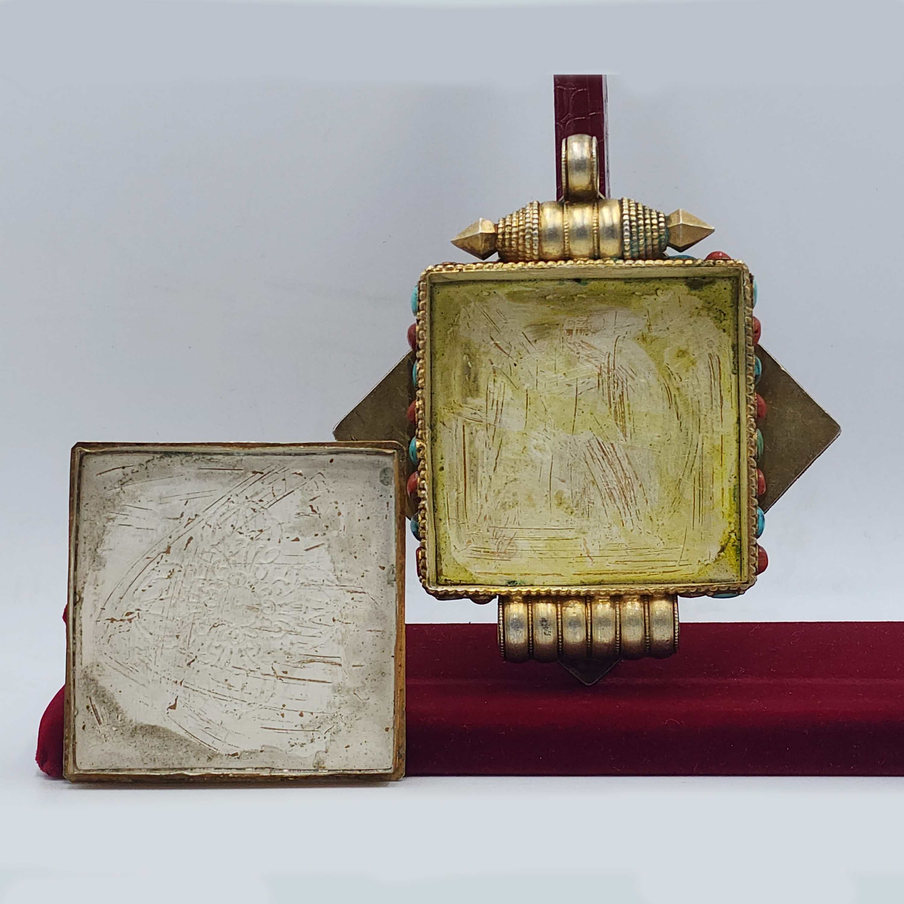 sterlin Silver Tibetan Ghau Amulet Box tortoise, gold Plated, stone Setting