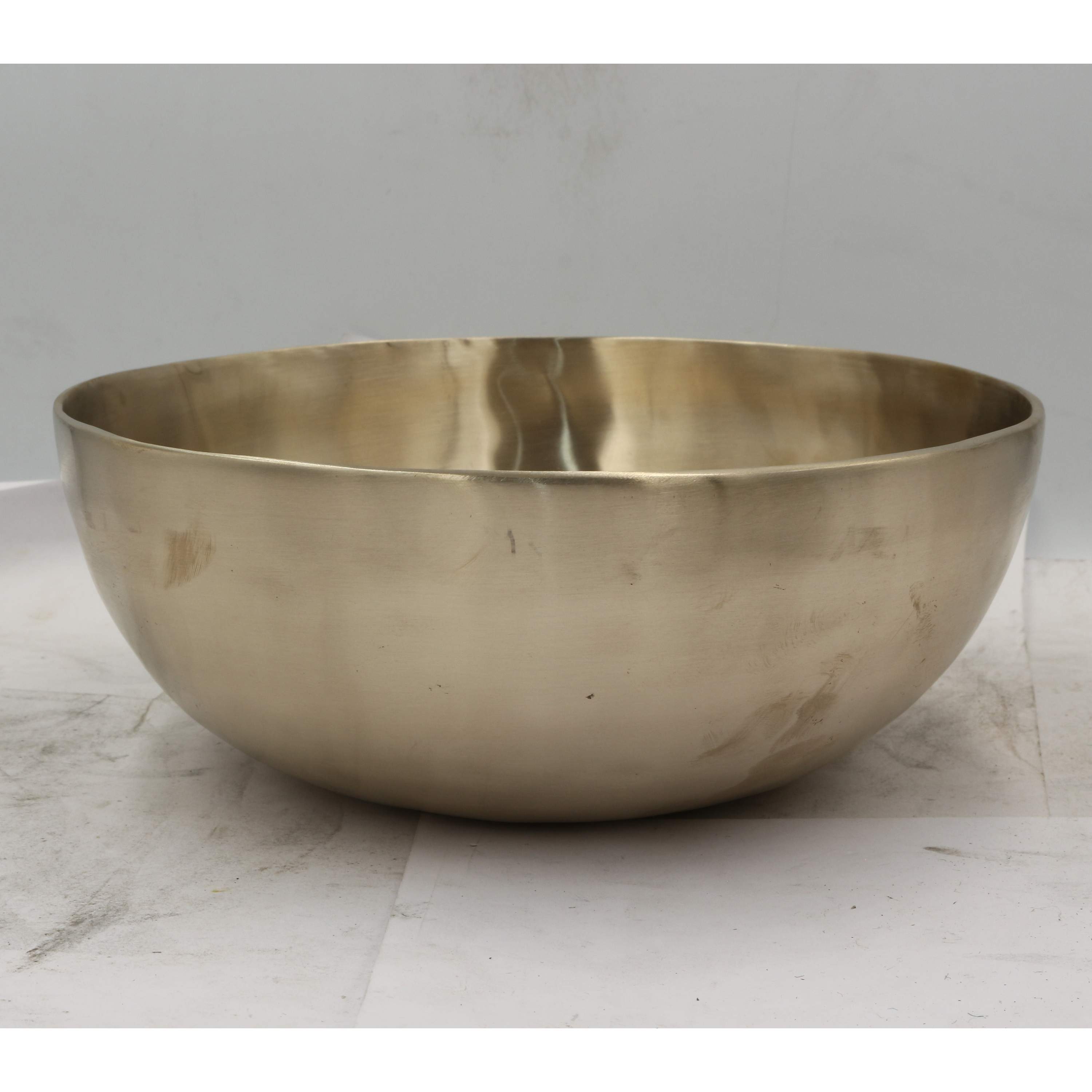 Buddhist Hand Beaten Knee Singing Bowl, <span Style=