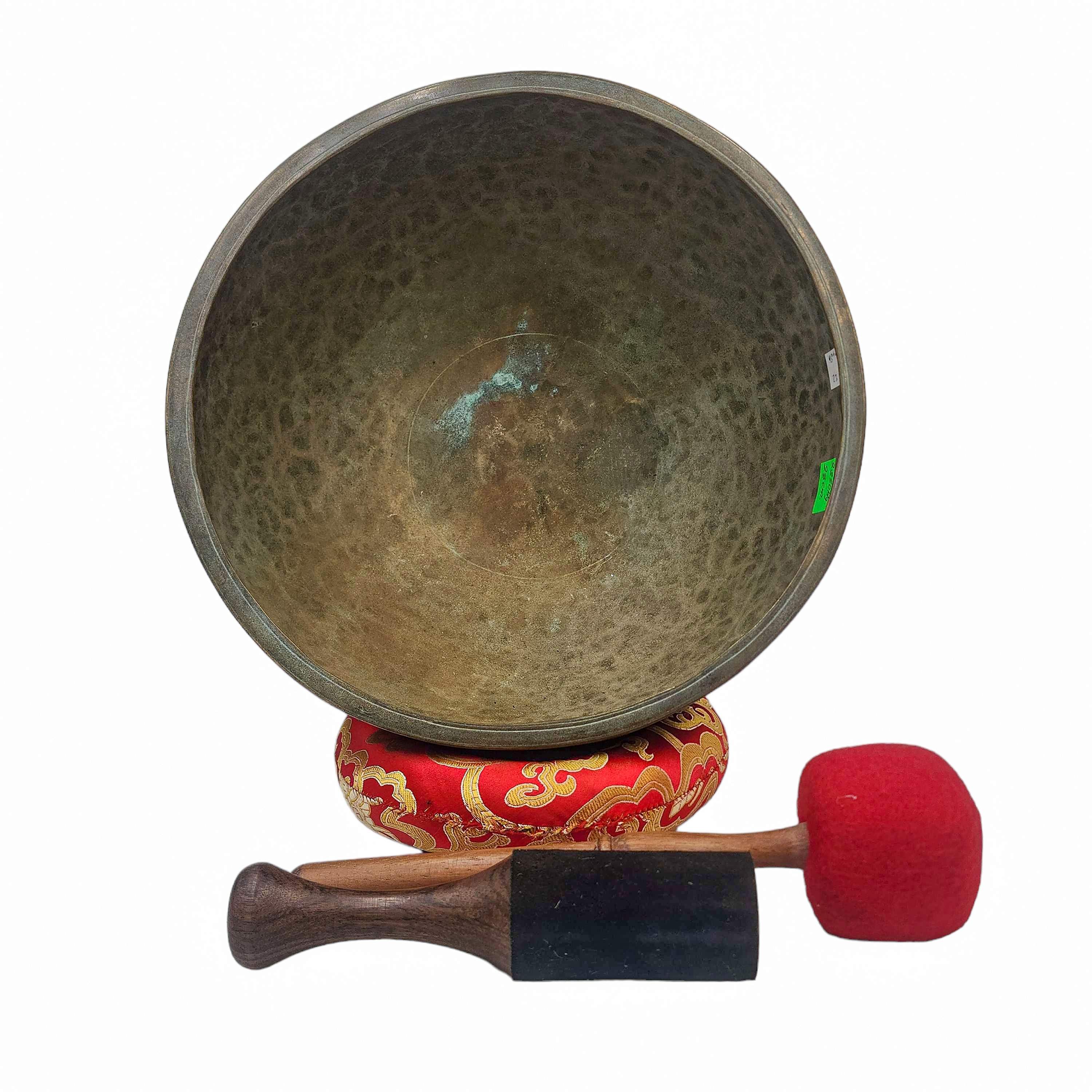 Jambati Singing Bowl, Buddhist Hand Beaten, Antique Finishing, Sound Note F, 187 Hz