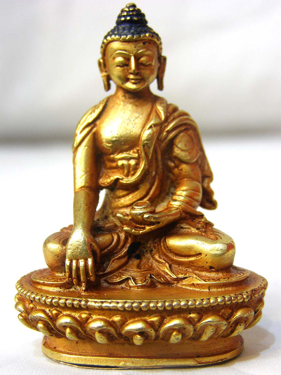 Shakyamuni Buddha Statue, full Gold Plated, old Post, remakable