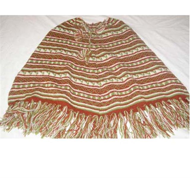 Woolen Poncho <span Style=