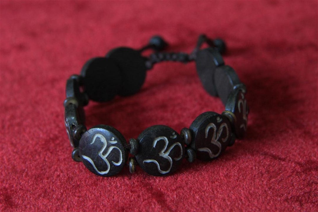 Om Design Bone Yak Bone Yak Bone Bracelet, Handmade In Nepal, Handmade In Nepal