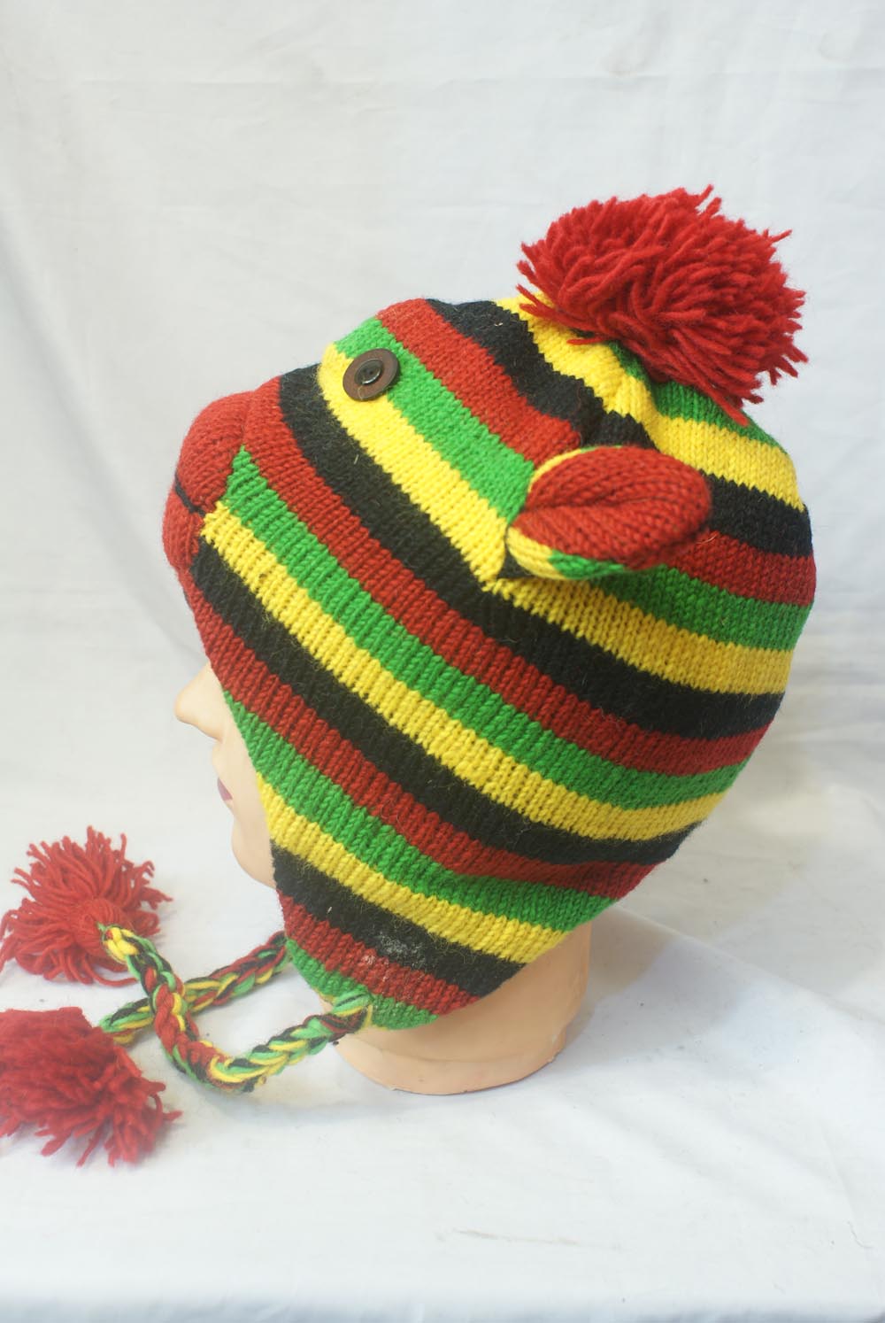 Animal Capssingle Hand Knitted Woolen Caps Made In Various Rural Villages <span Style=