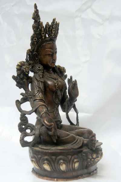 Exquisite And Rare Nepali Green Tara - Perfect For Gifting And Home Décor At An Affordable Price