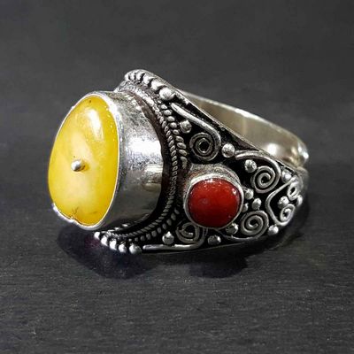 Tibettan Amber Handmade Silver Ring