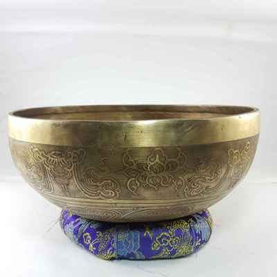 Bronze Hand Beaten Bowls With Virochana Buddha At The Centre