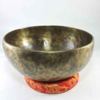 Hand Beaten Bronze Singing Bowl Antique Finishing